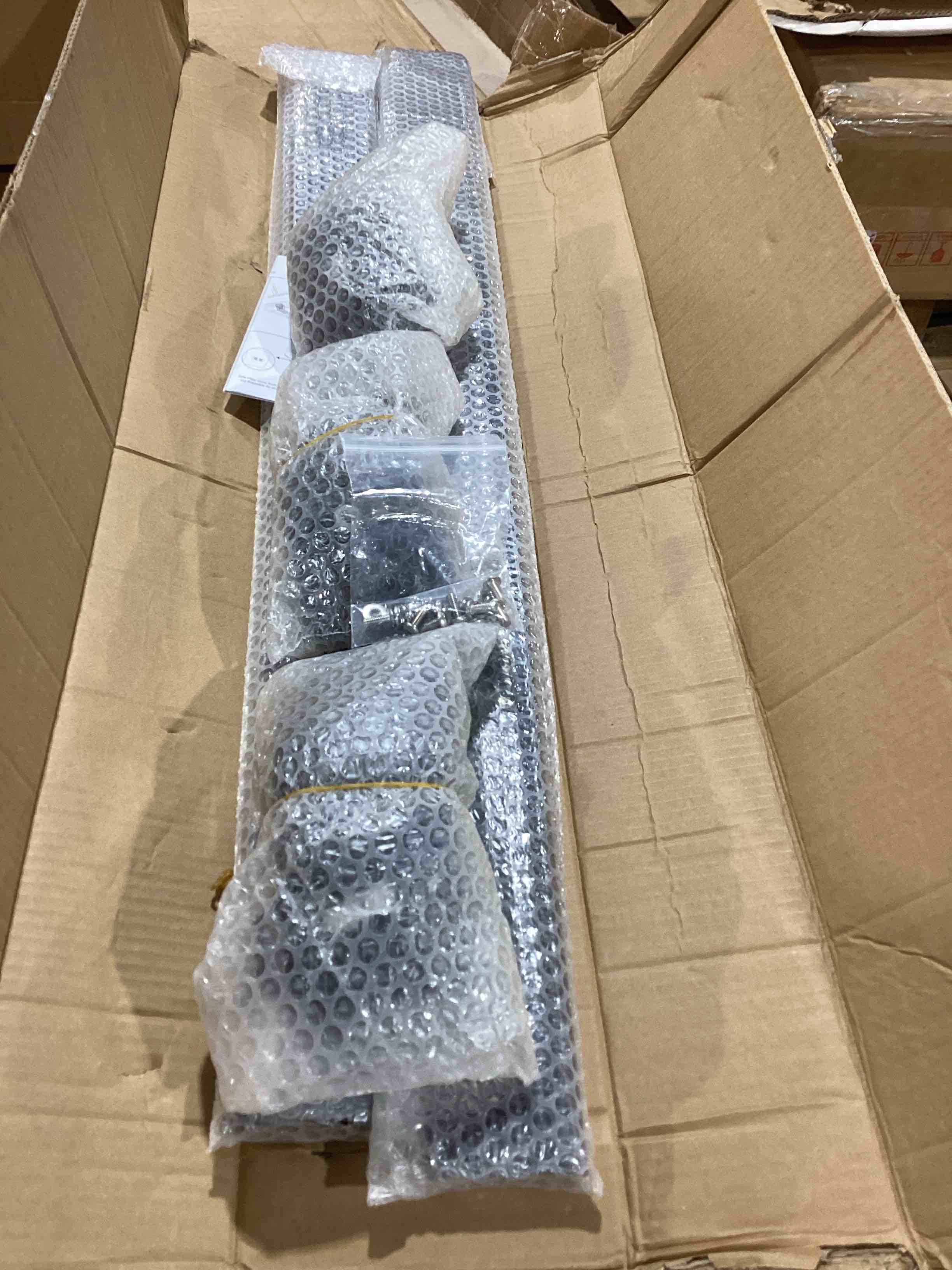 Condition photo showing Good Condition for tuyoung 220lbs lockable roof rack cross bars fit for mazda cx30 cx-30 2020 2021 2022 2023 2024 2025 with flush side rails?heavy duty anti-theft aluminum roof rails crossbars cargo carrier bag bike compatible with 2020-2025 mazda cx-30