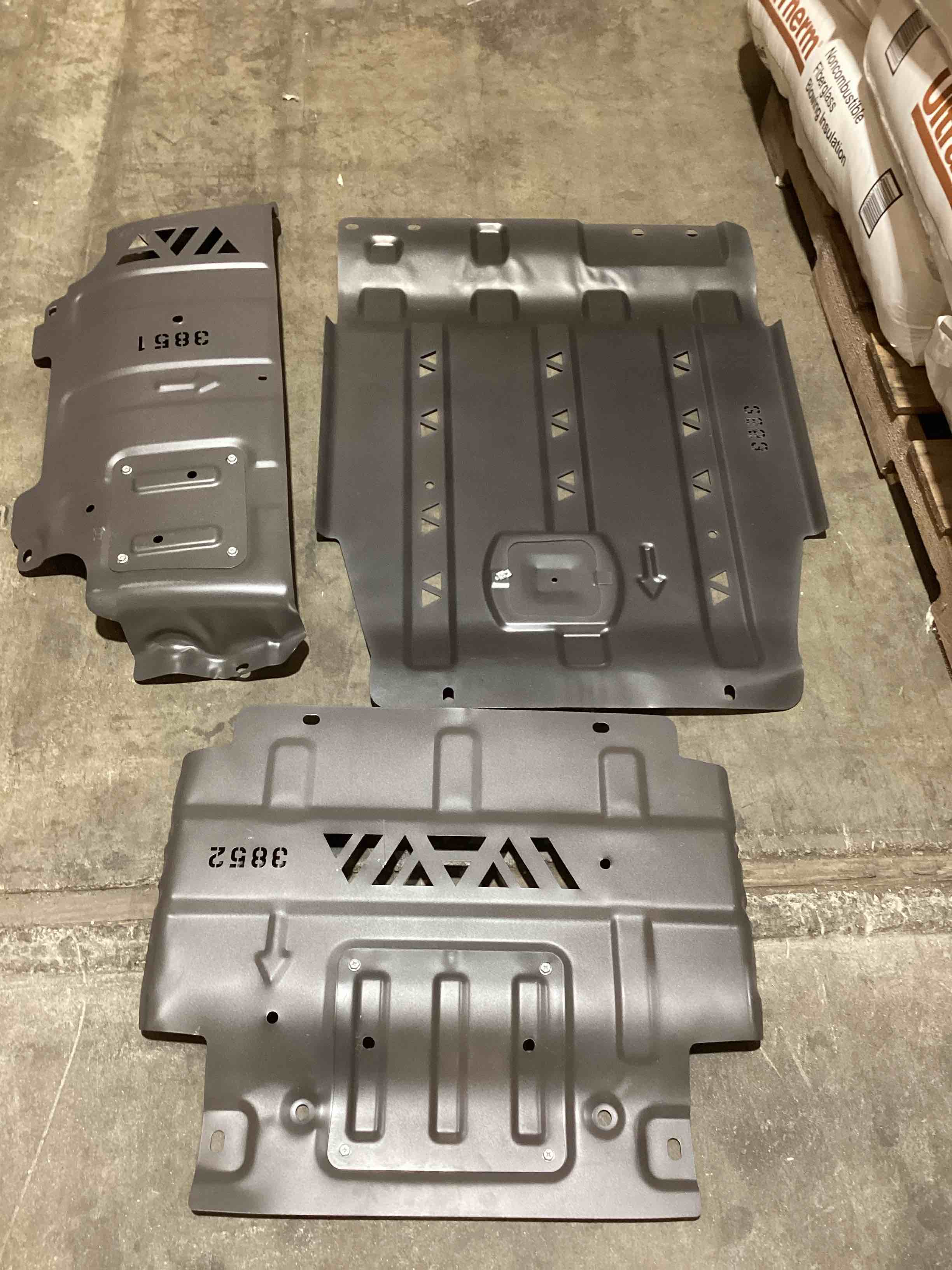 Condition photo showing Good Condition for incomplete: similar to the stock photo lower front splash shield for 2018-2022ford f-150 f150, black lower front splash shield engine splash guard shield direct replacement, fl3z-5d032-d