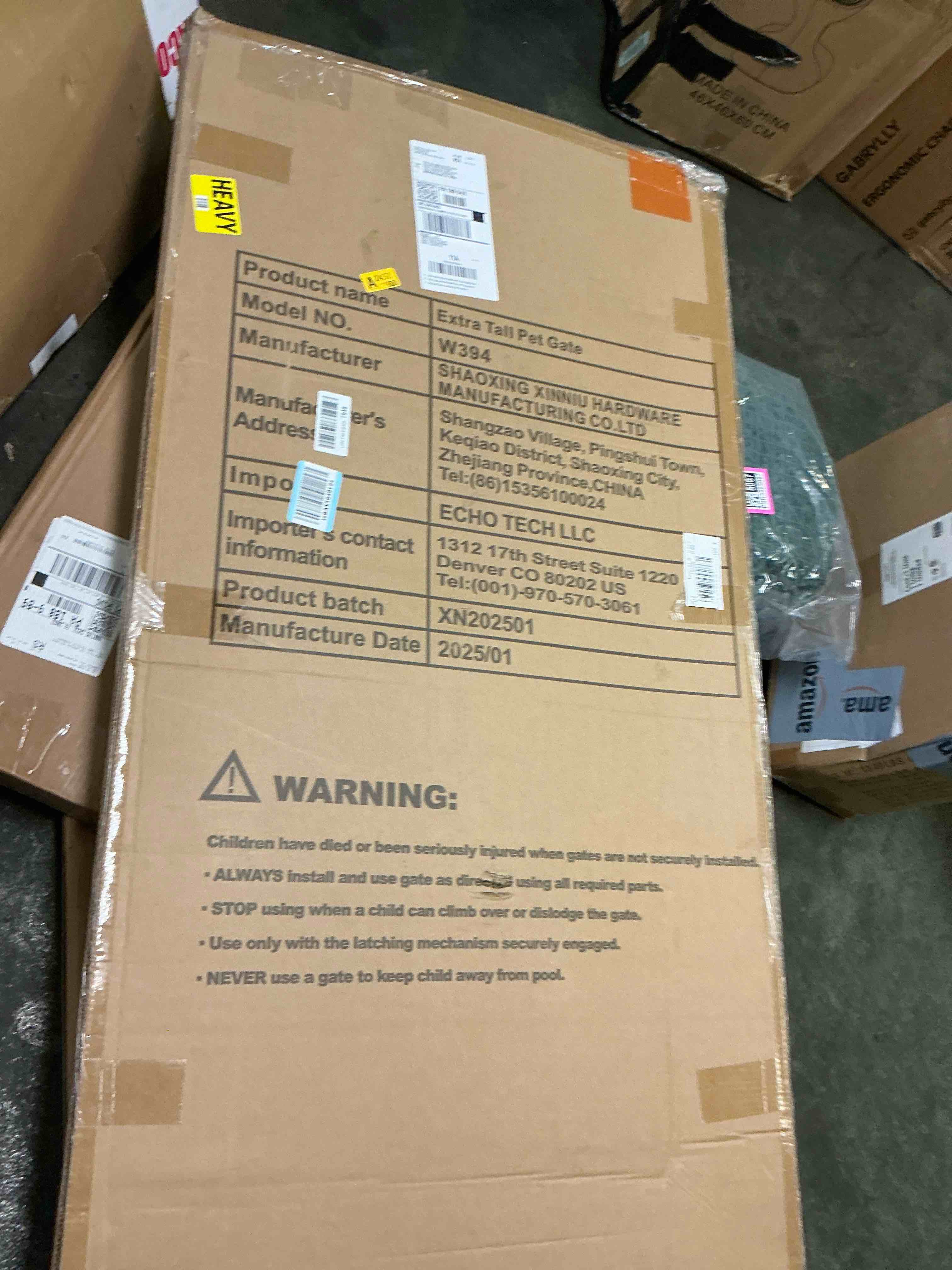 https://s3.amazonaws.com/lotting-images-prod/bidfta/PNK3565100_1753837992452.jpeg