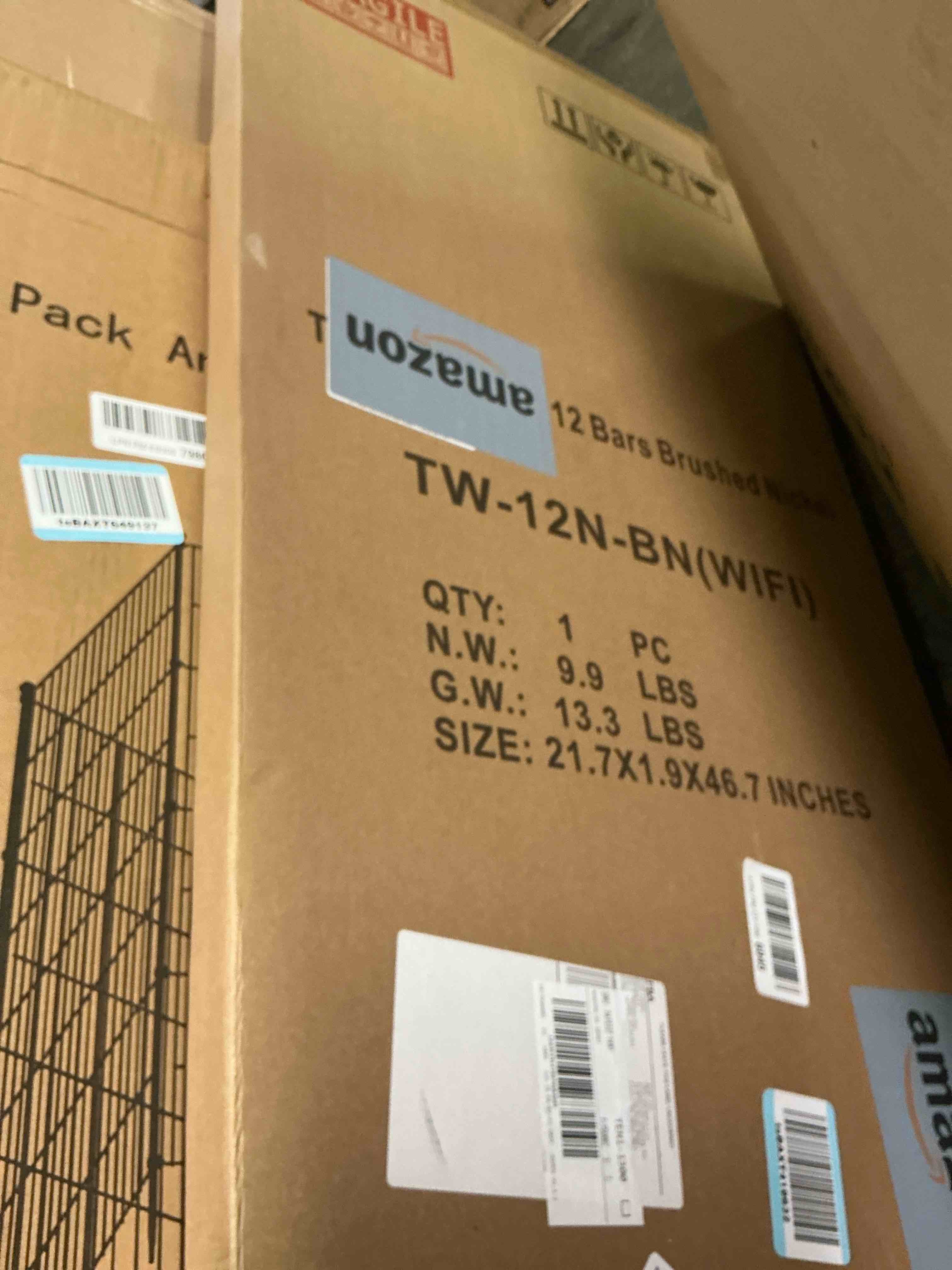 https://s3.amazonaws.com/lotting-images-prod/bidfta/PNK3565105_1753838092661.jpeg