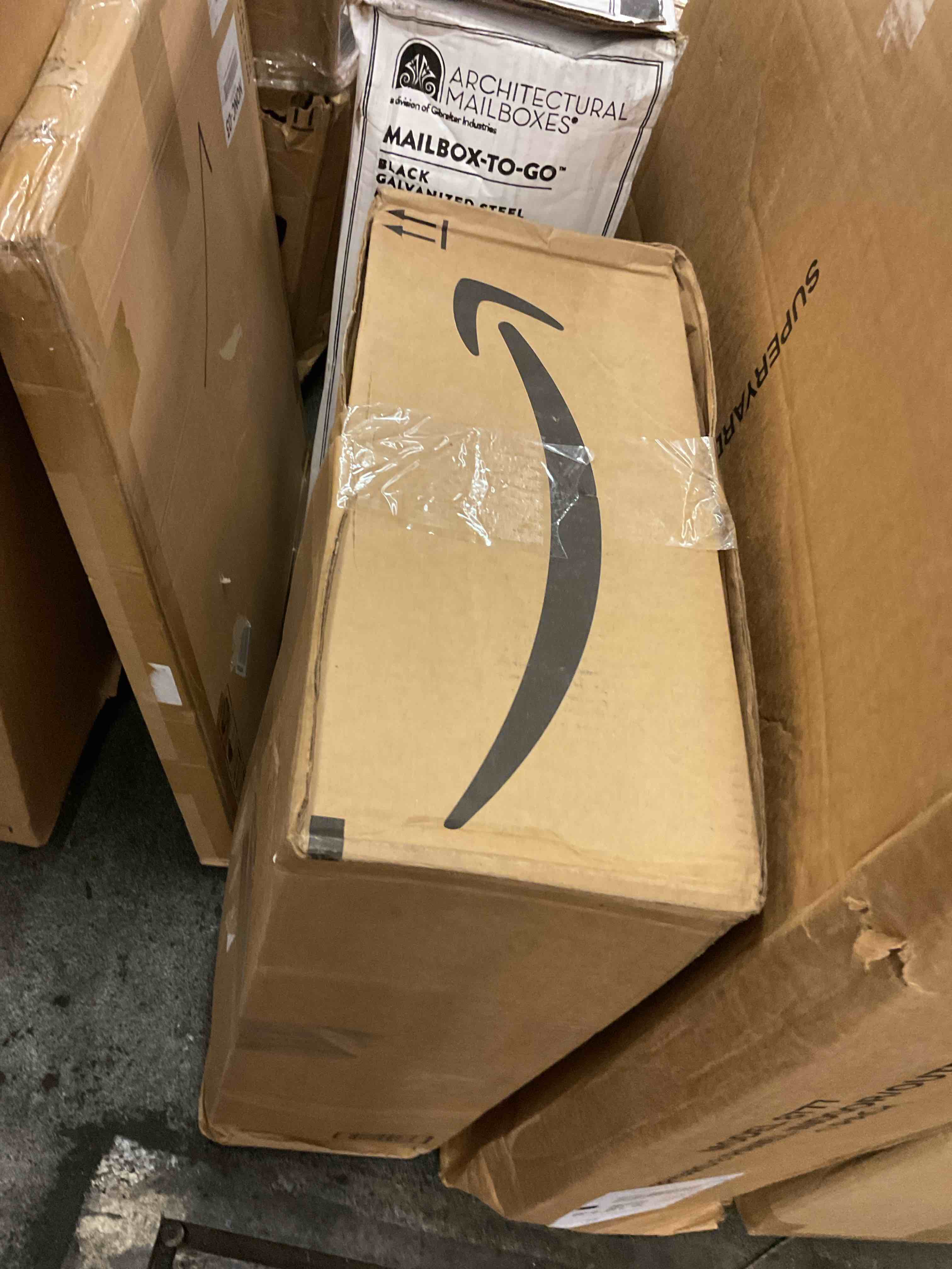 https://s3.amazonaws.com/lotting-images-prod/bidfta/PNK3565217_1753923434612.jpeg