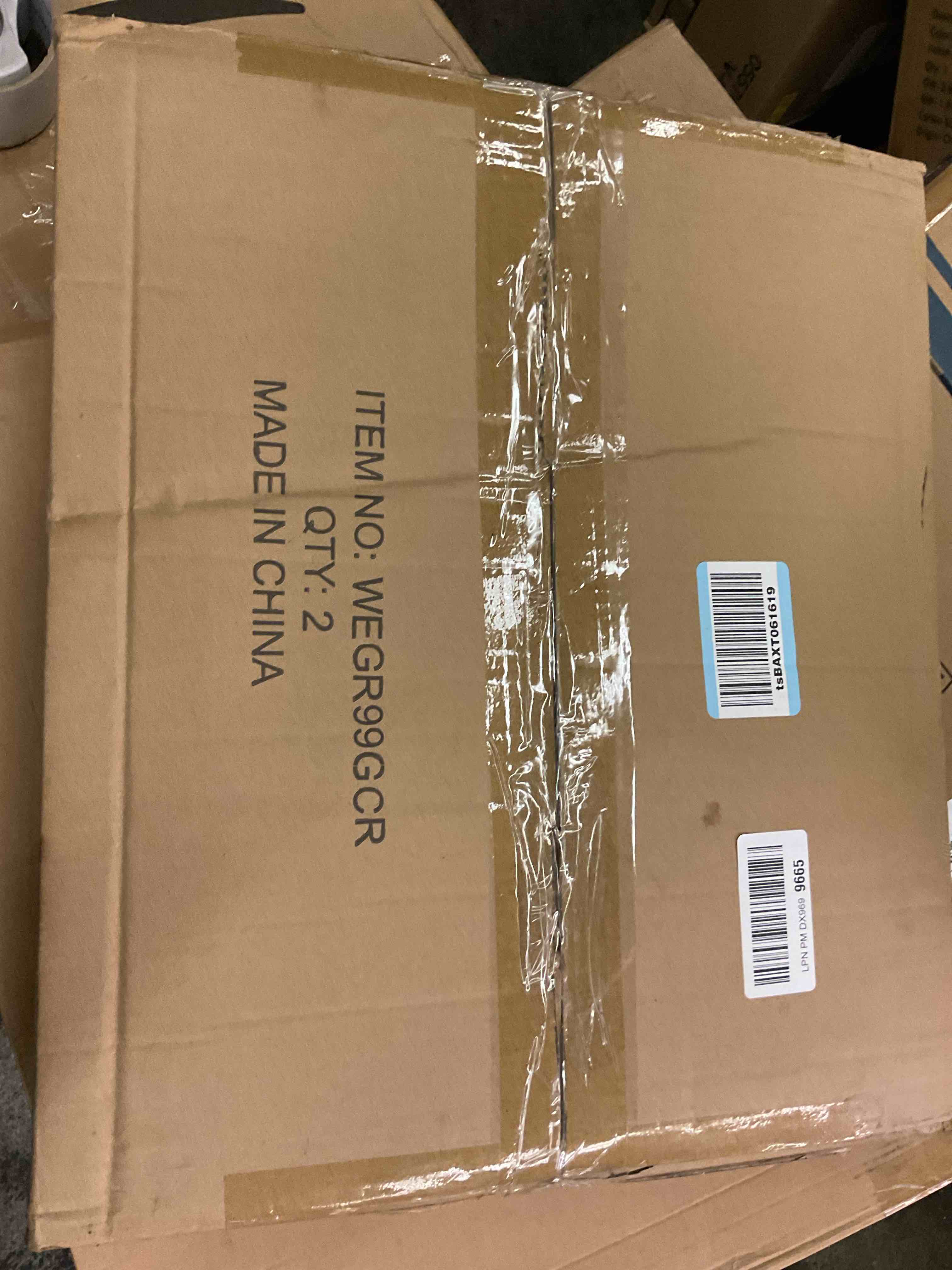 https://s3.amazonaws.com/lotting-images-prod/bidfta/PNK3565223_1753923678705.jpeg