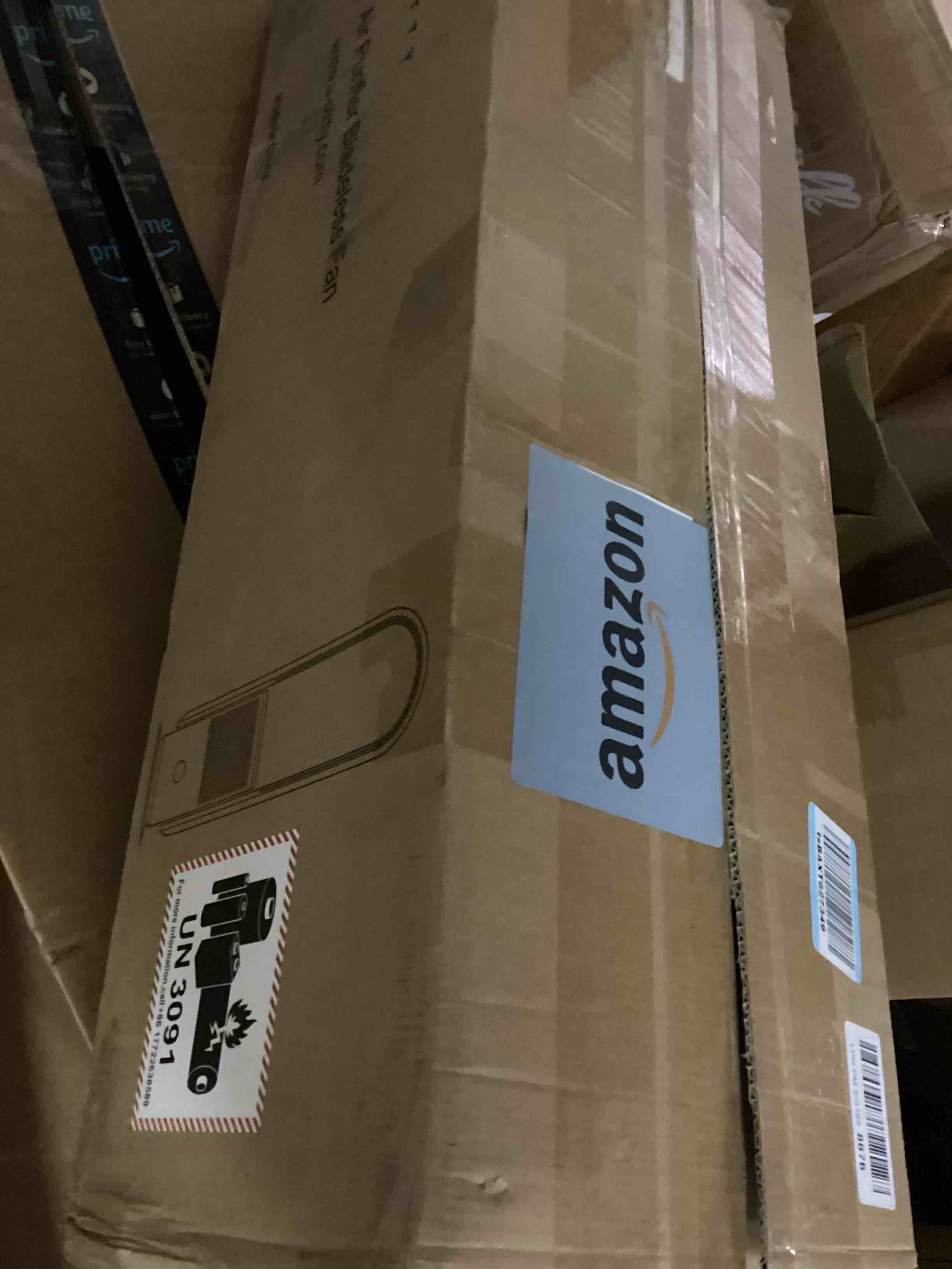 https://s3.amazonaws.com/lotting-images-prod/bidfta/PNK3565286_1754445548547.jpeg