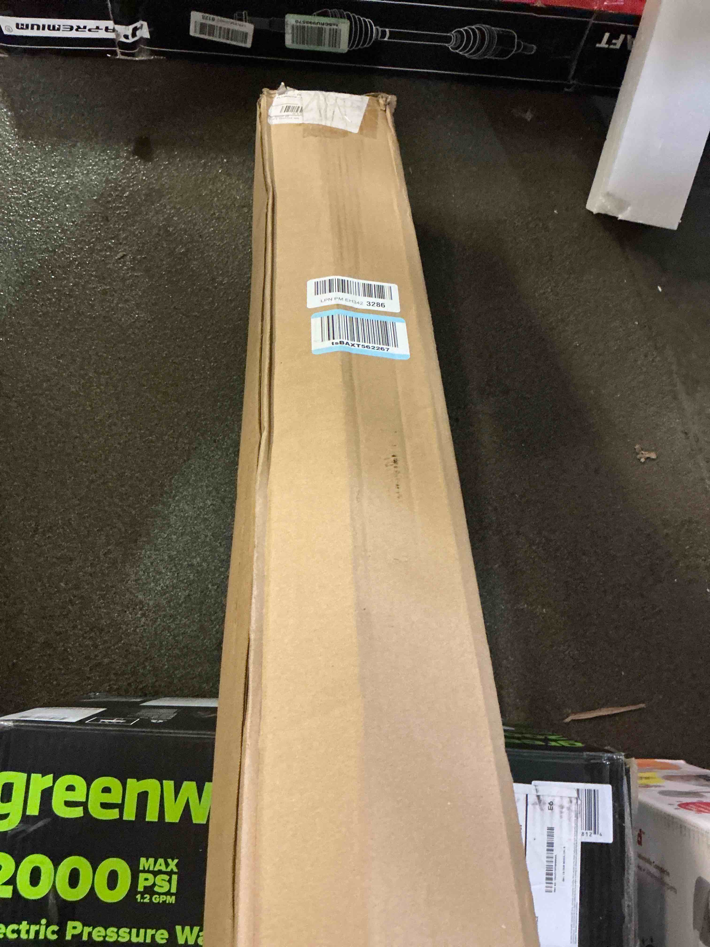 https://s3.amazonaws.com/lotting-images-prod/bidfta/PNK3565342_1754772054496.jpeg