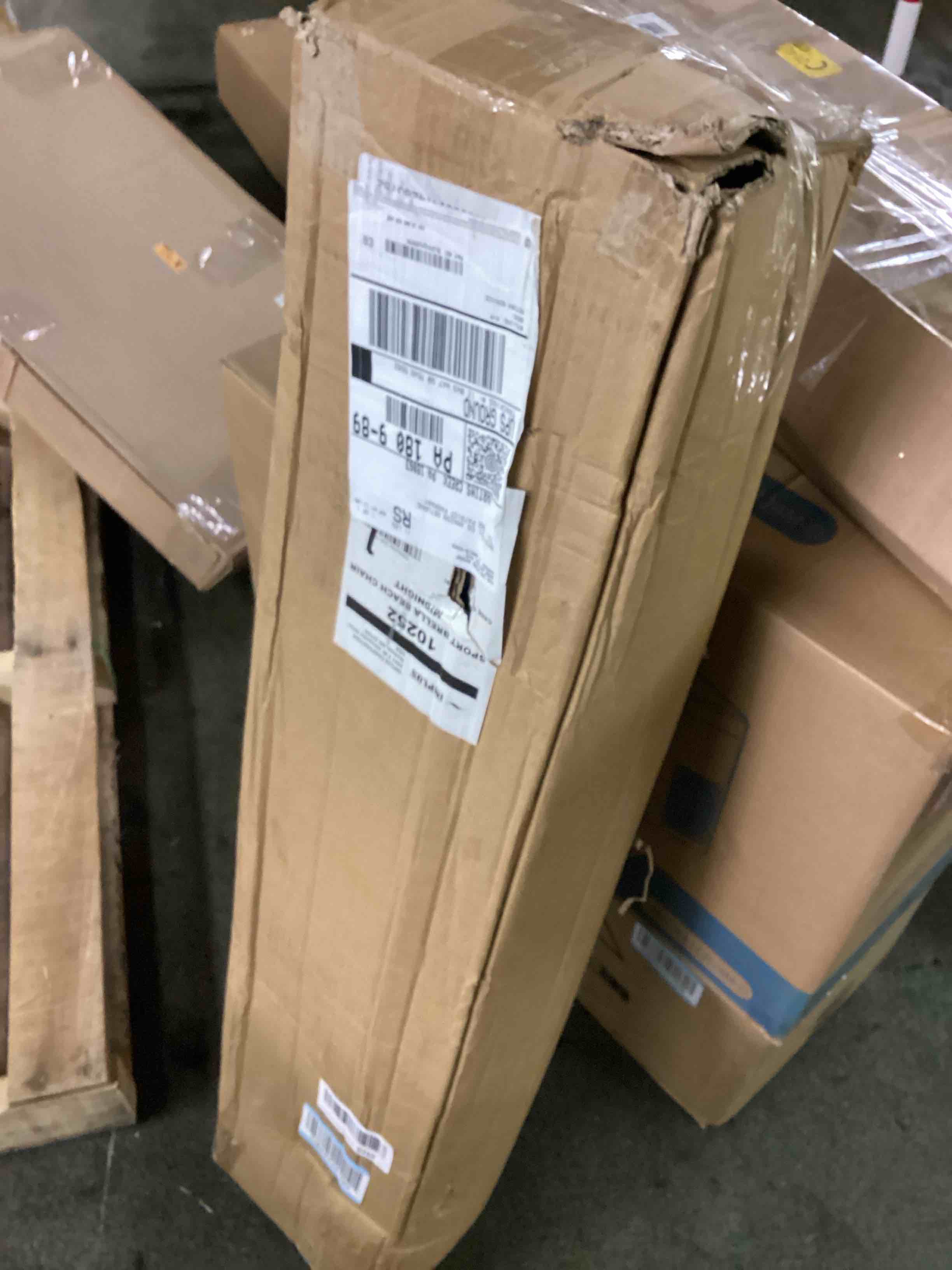 https://s3.amazonaws.com/lotting-images-prod/bidfta/PNK3565494_1755467266135.jpeg