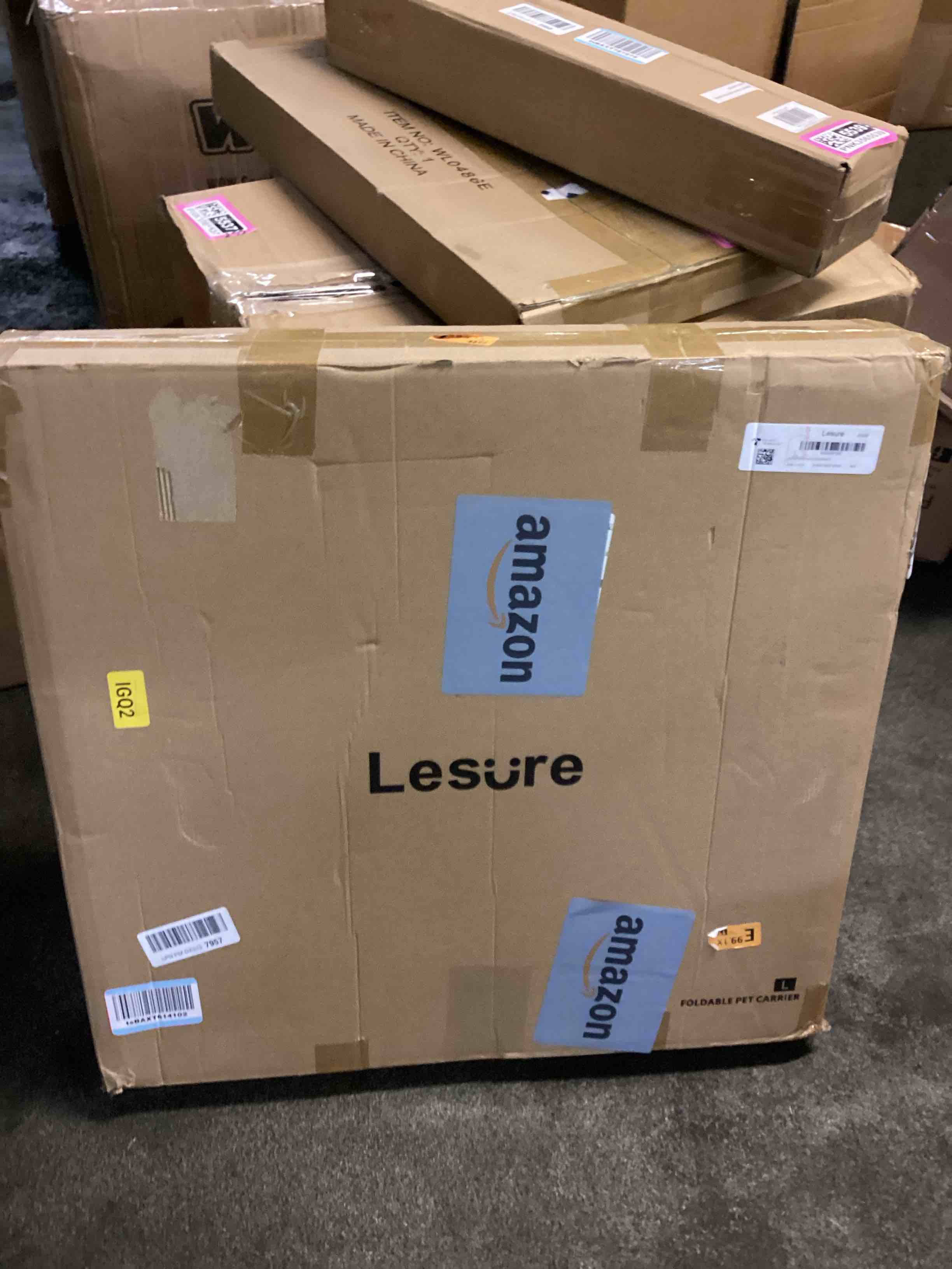 https://s3.amazonaws.com/lotting-images-prod/bidfta/PNK3565541_1755469287016.jpeg