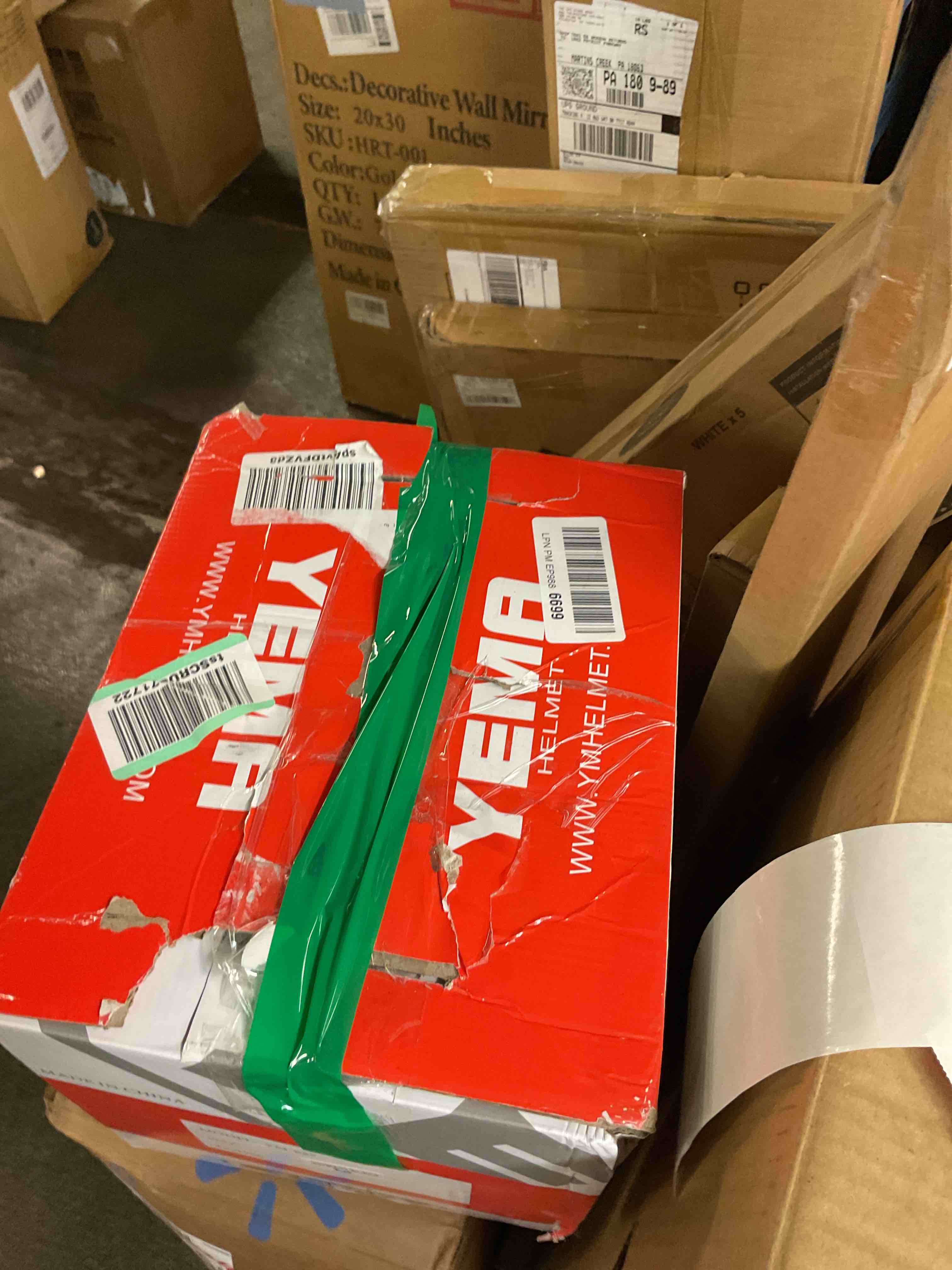https://s3.amazonaws.com/lotting-images-prod/bidfta/PNK3565779_1757543395715.jpeg