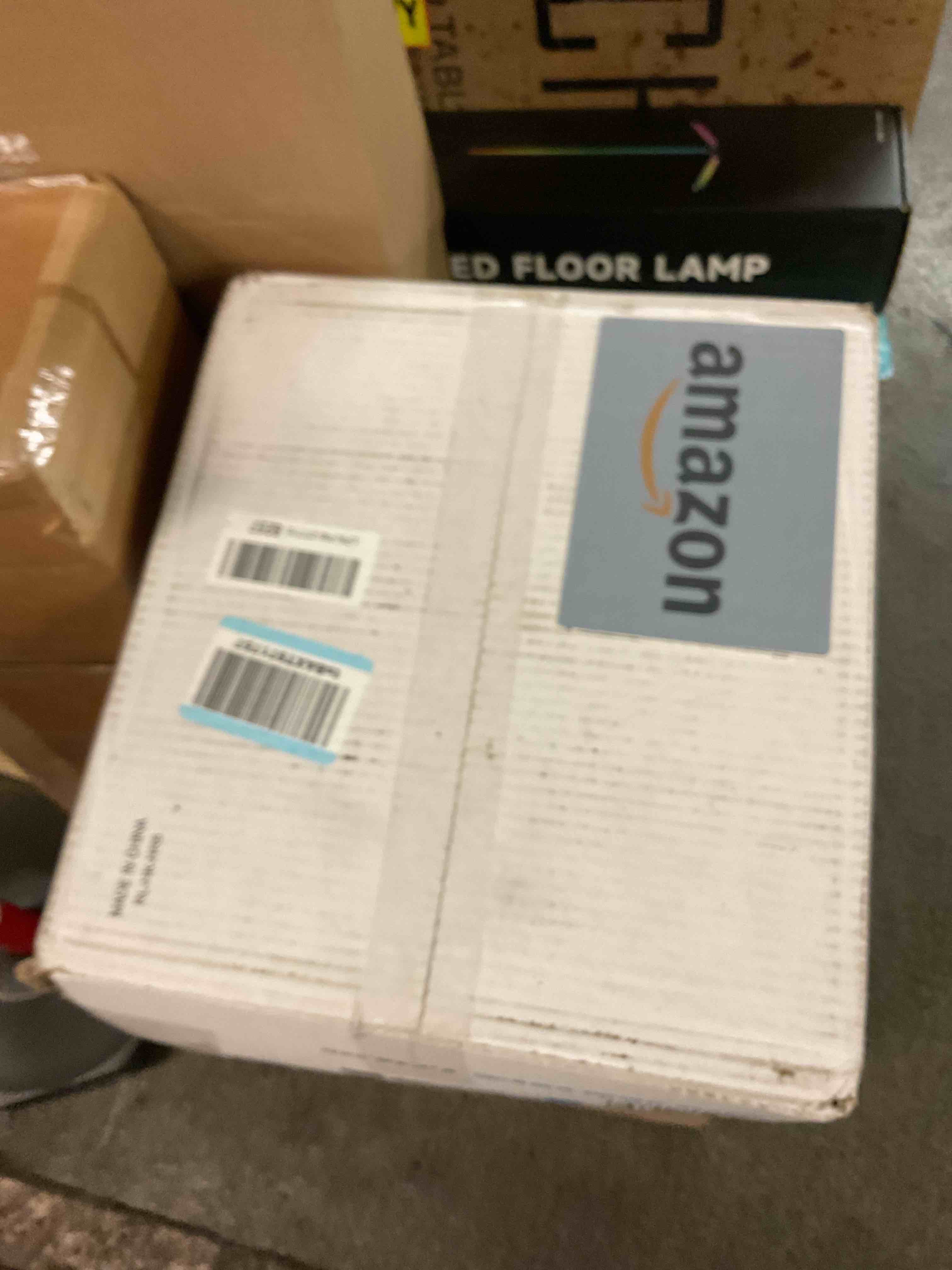 https://s3.amazonaws.com/lotting-images-prod/bidfta/PNK3565802_1757539244813.jpeg