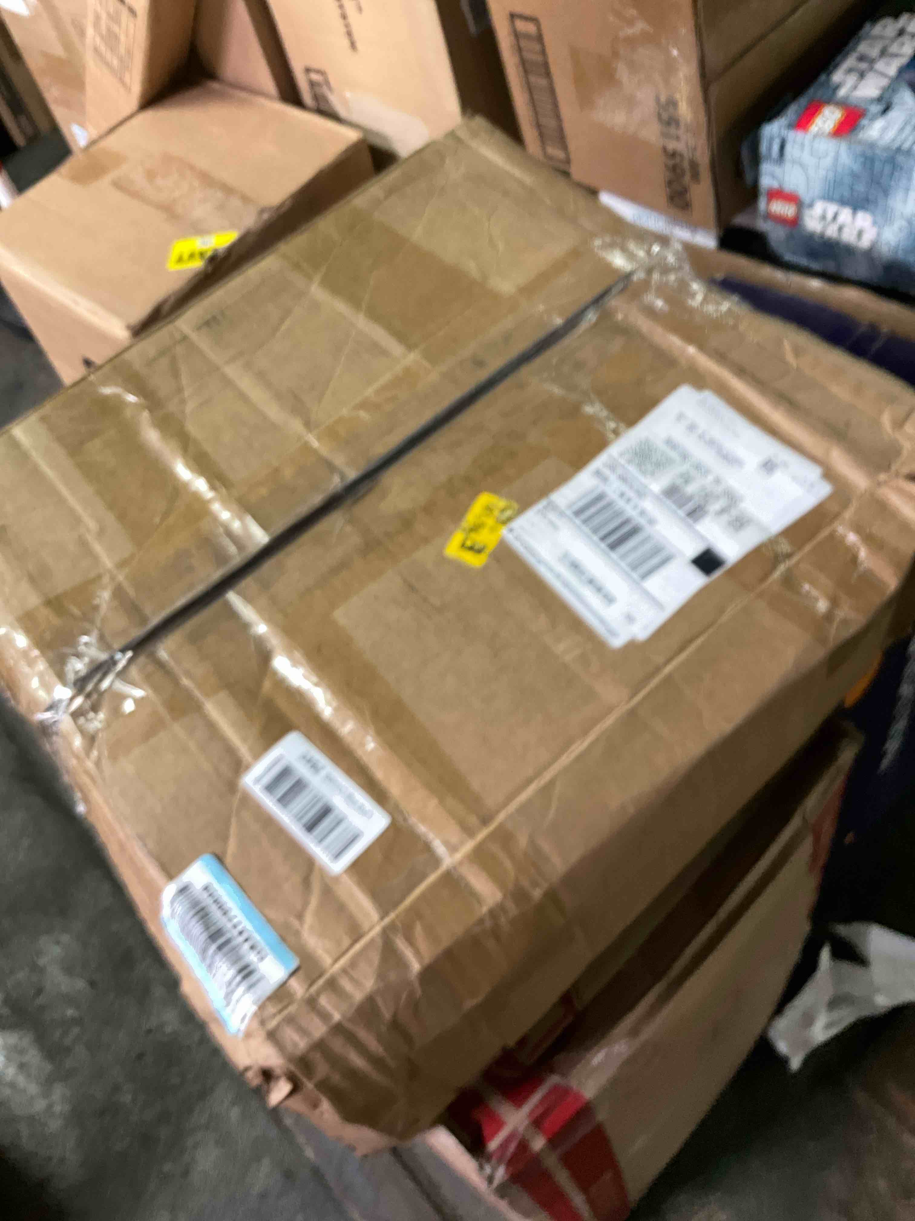 https://s3.amazonaws.com/lotting-images-prod/bidfta/PNK3565854_1757547477627.jpeg