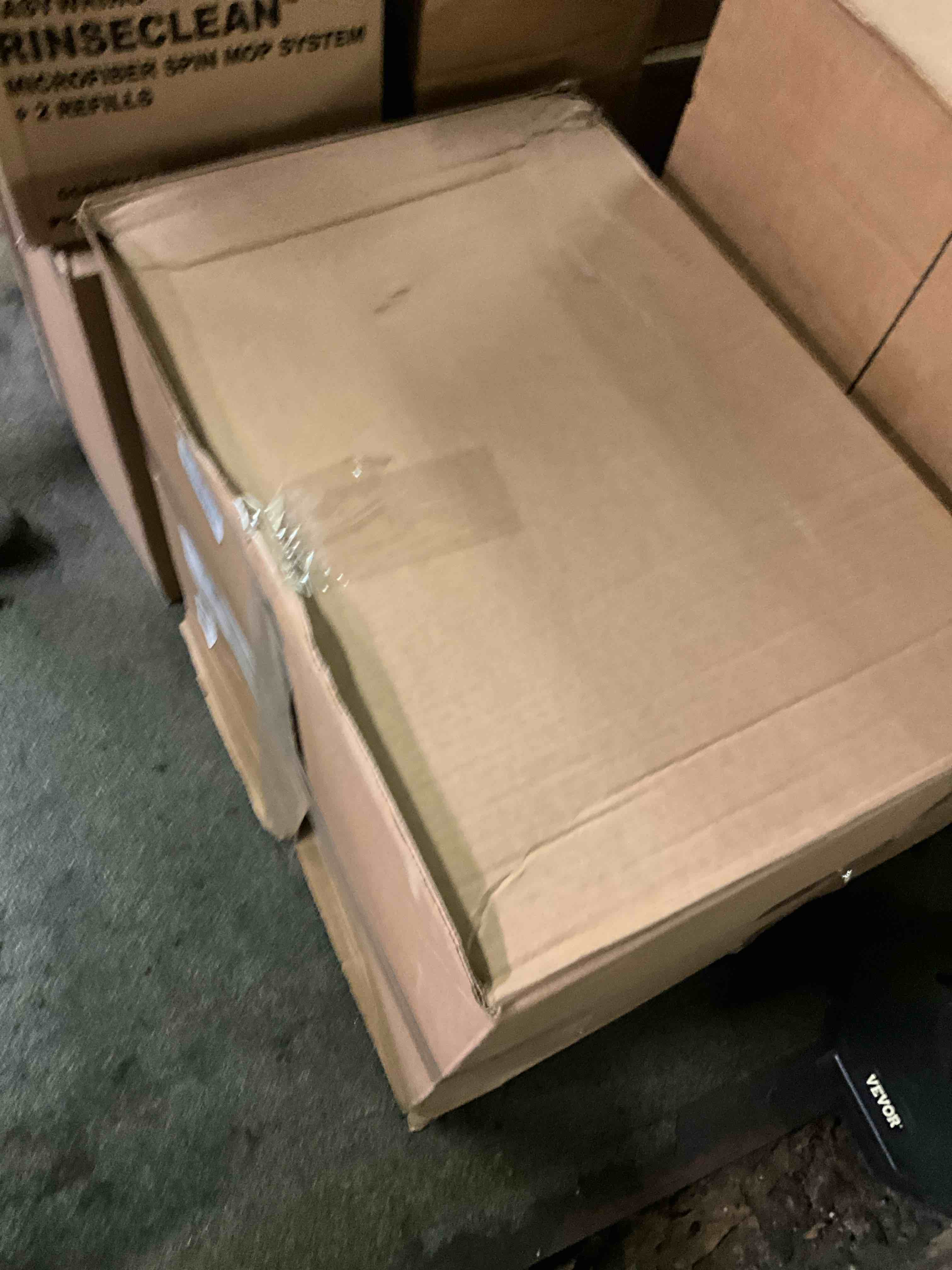 https://s3.amazonaws.com/lotting-images-prod/bidfta/PNK3565863_1757548022016.jpeg