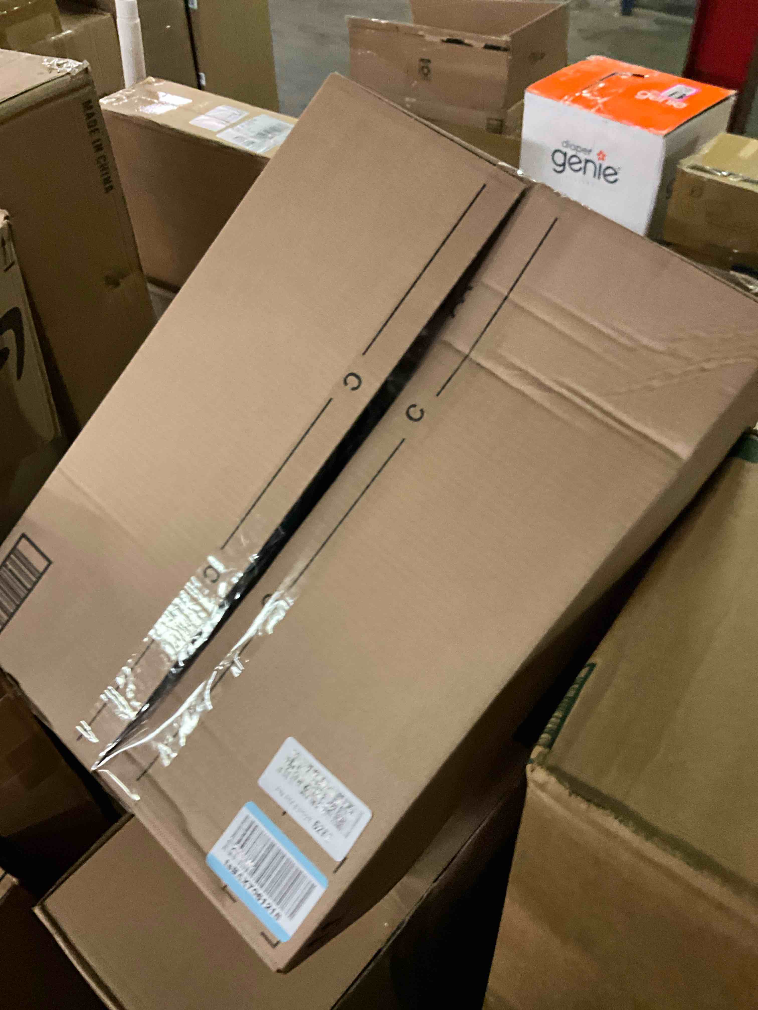 https://s3.amazonaws.com/lotting-images-prod/bidfta/PNK3565867_1757548306163.jpeg