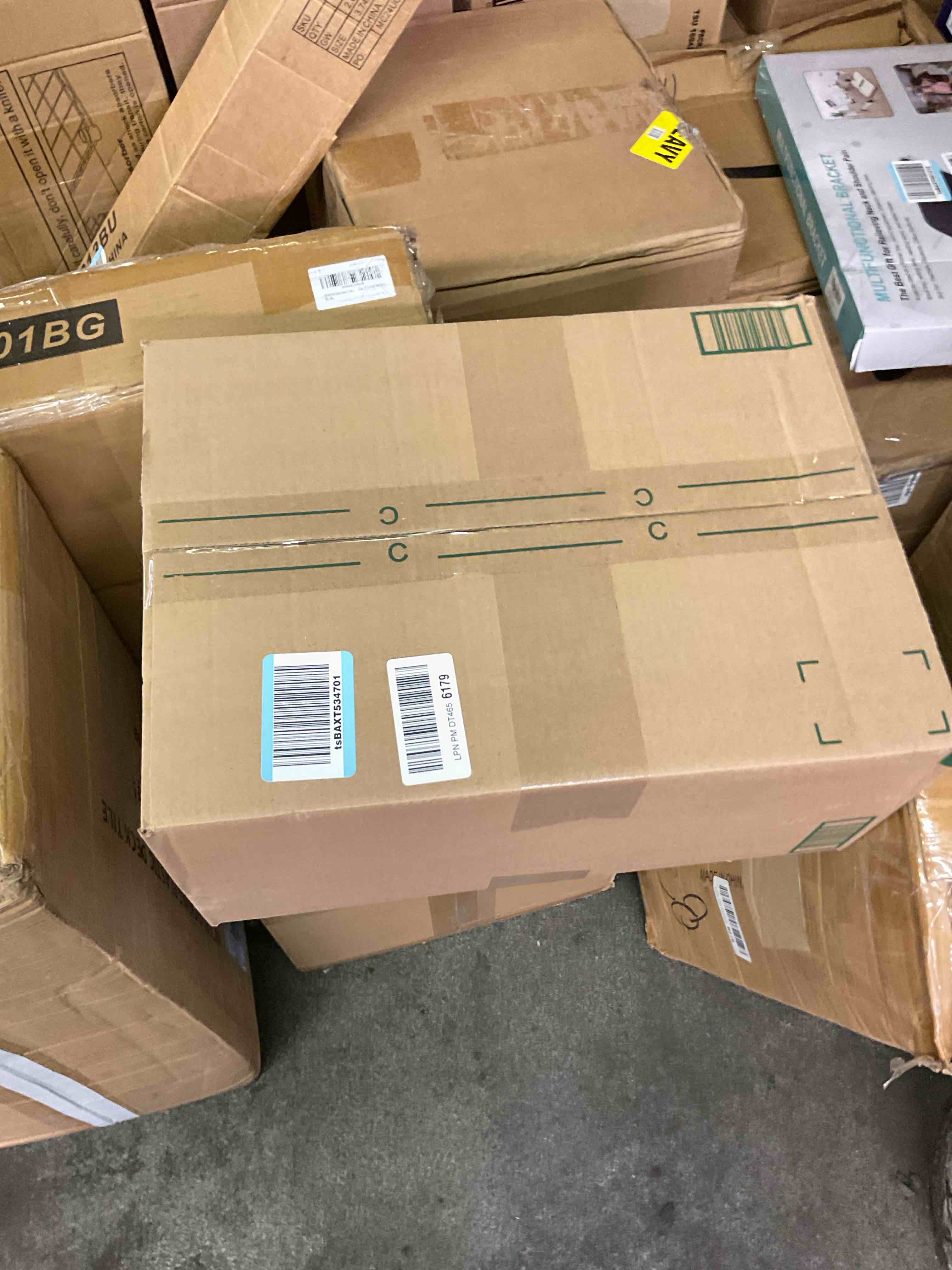 https://s3.amazonaws.com/lotting-images-prod/bidfta/PNK3565884_1757546786122.jpeg