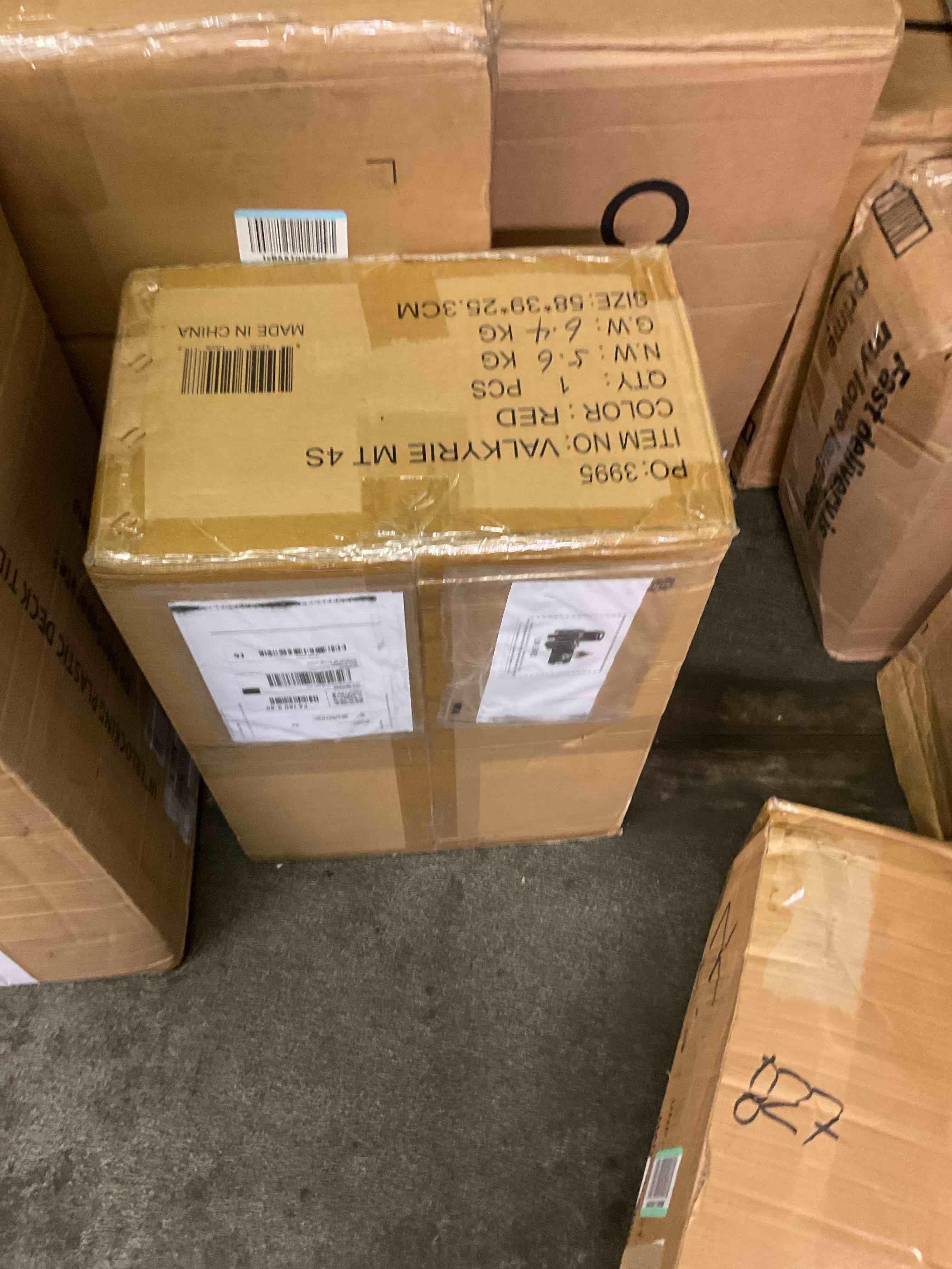 https://s3.amazonaws.com/lotting-images-prod/bidfta/PNK3565885_1757546902323.jpeg