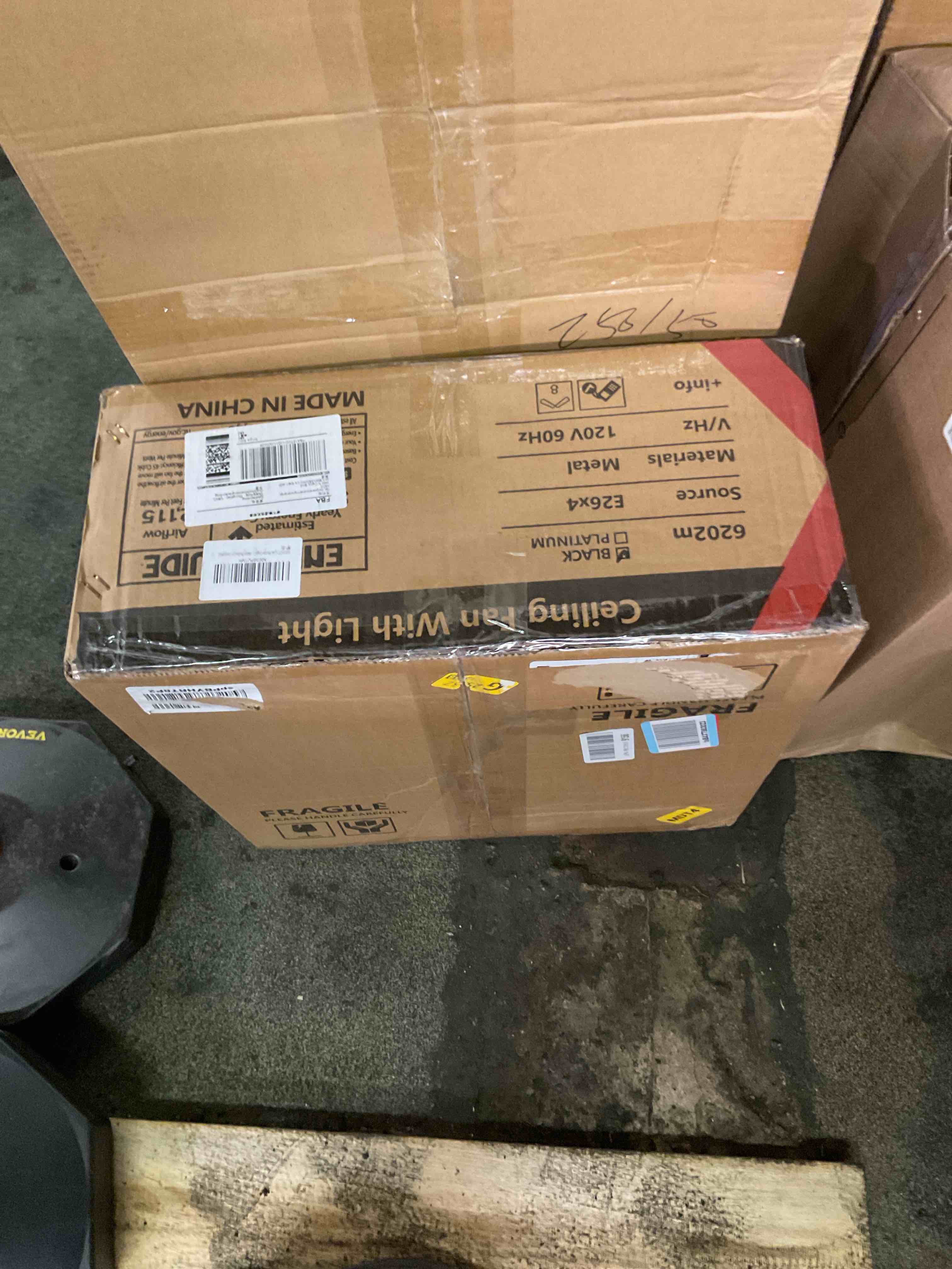 https://s3.amazonaws.com/lotting-images-prod/bidfta/PNK3565931_1757548384761.jpeg
