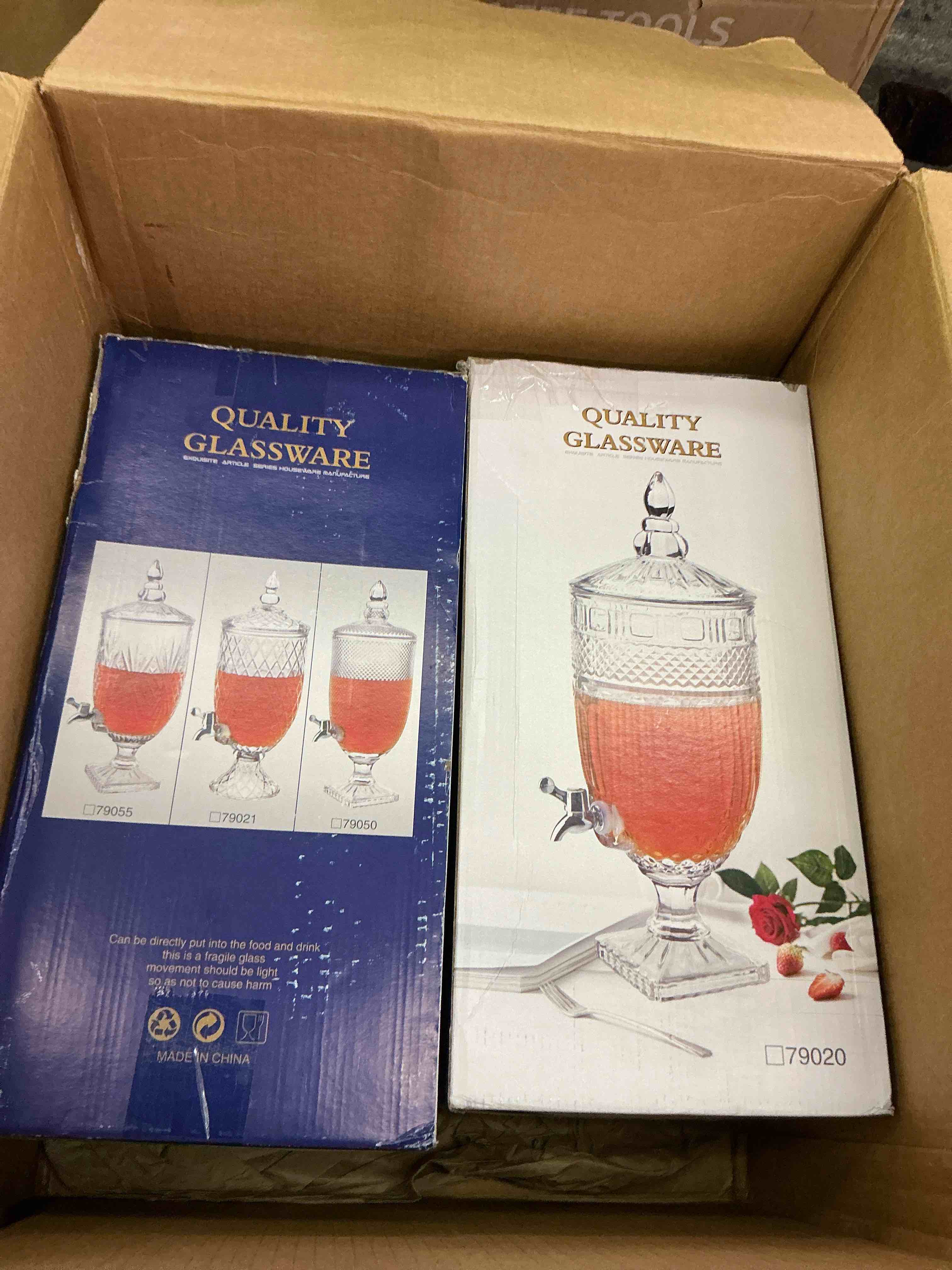 https://s3.amazonaws.com/lotting-images-prod/bidfta/PNK3566075_1760489232755.jpeg