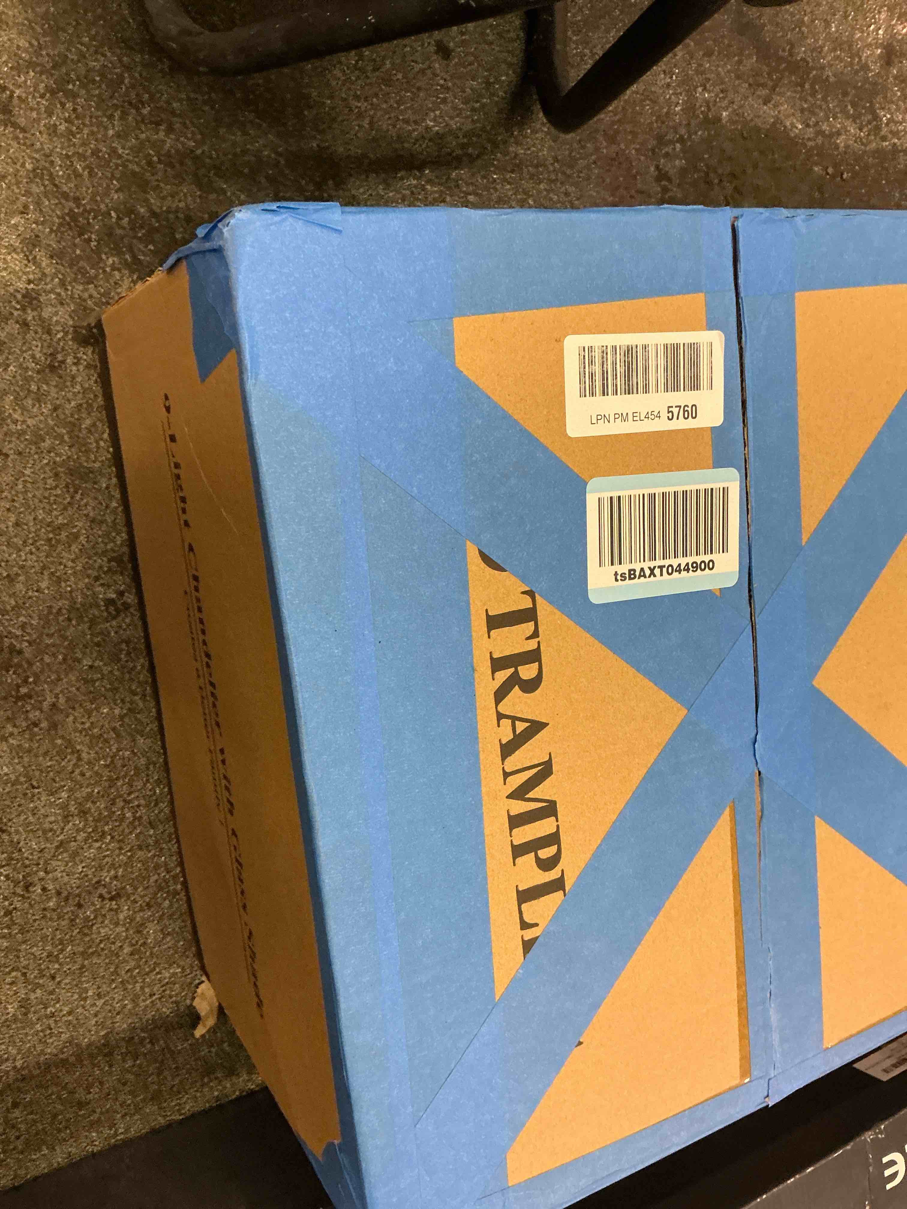 https://s3.amazonaws.com/lotting-images-prod/bidfta/PNK3566087_1760491328920.jpeg