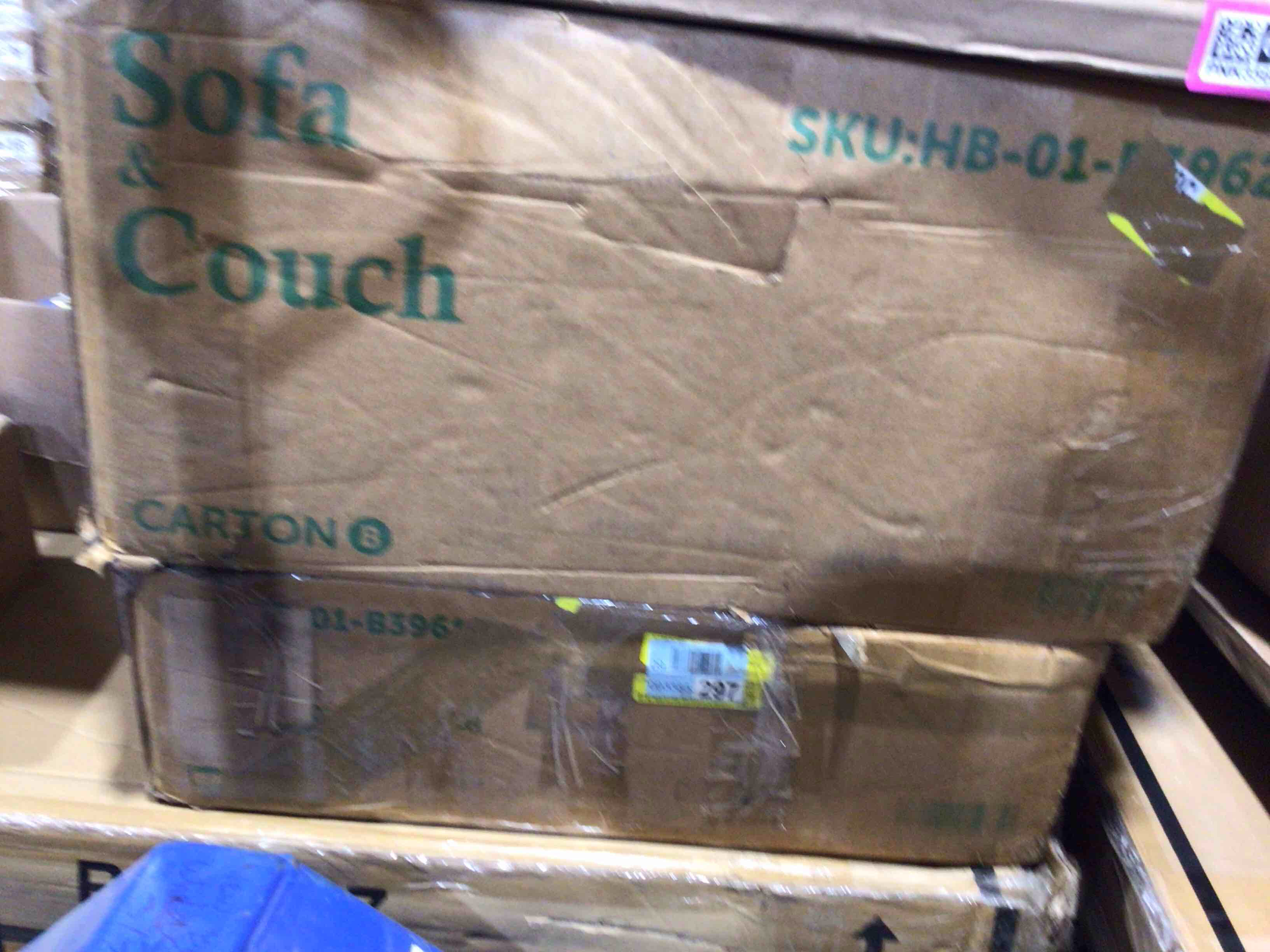 Condition photo showing Good Condition for beige upholstered sectional sofa/couch hb-01-b3961, incomplete