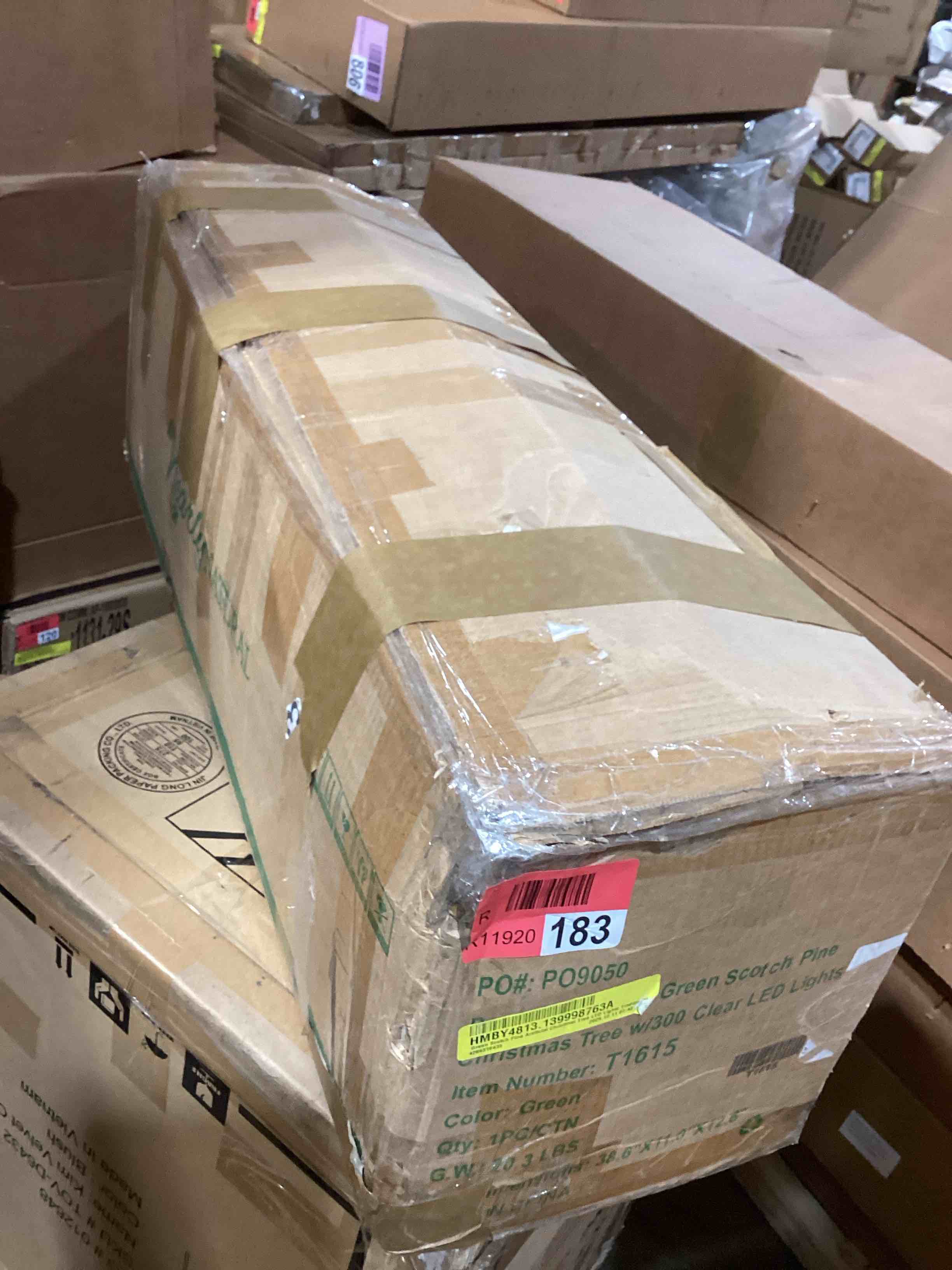 https://s3.amazonaws.com/lotting-images-prod/bidfta/PNK3567120_1779140428394.jpeg