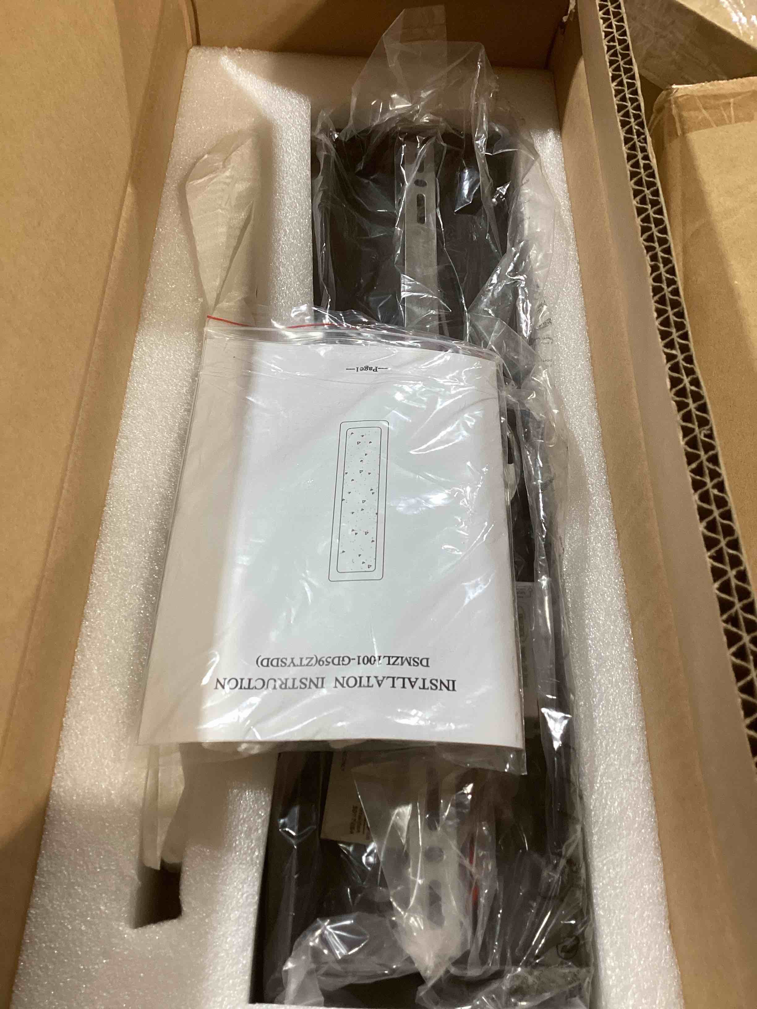 https://s3.amazonaws.com/lotting-images-prod/bidfta/PNK3567239_1779377851054.jpeg