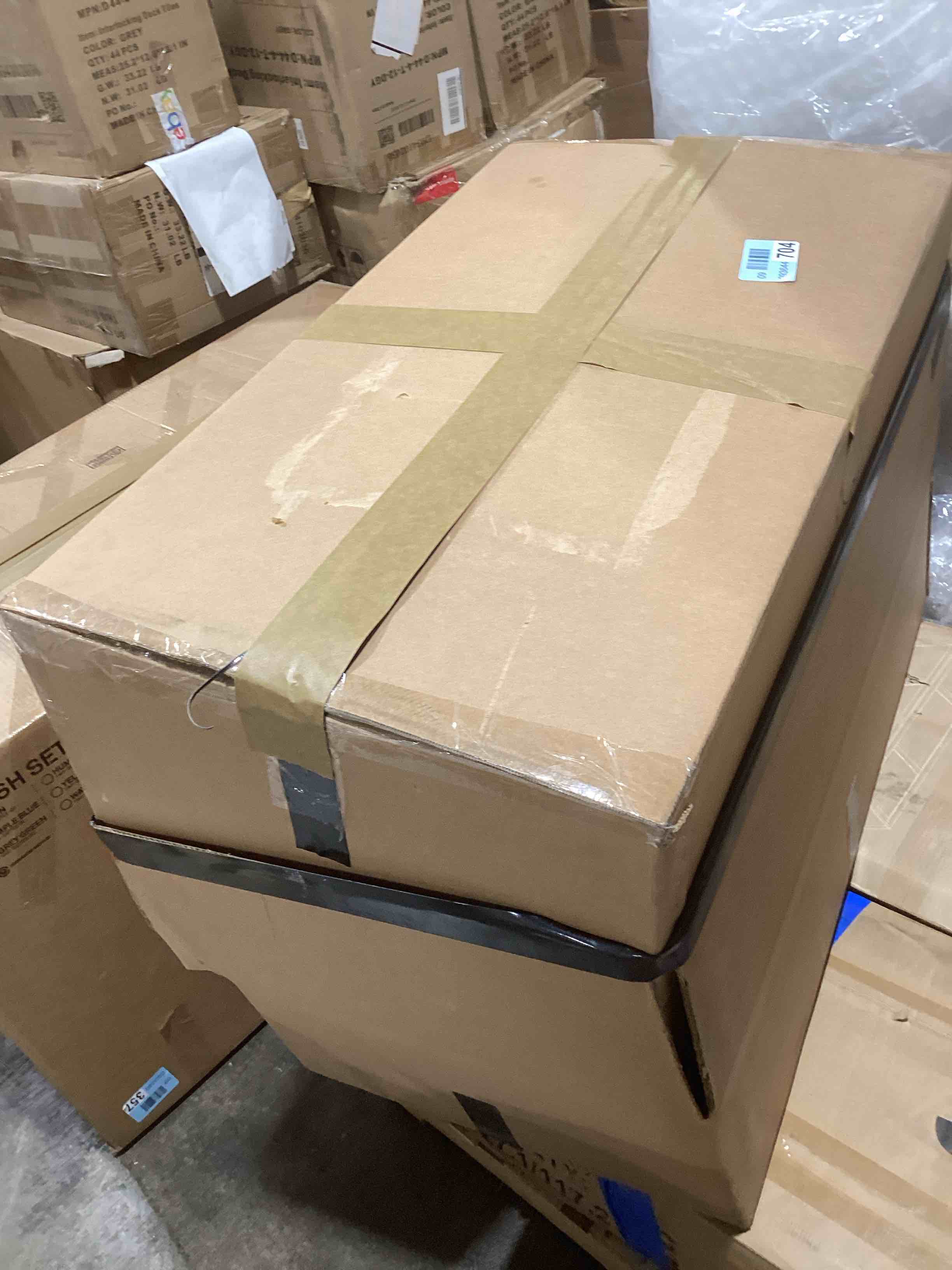 https://s3.amazonaws.com/lotting-images-prod/bidfta/PNK3567391_1779805020400.jpeg