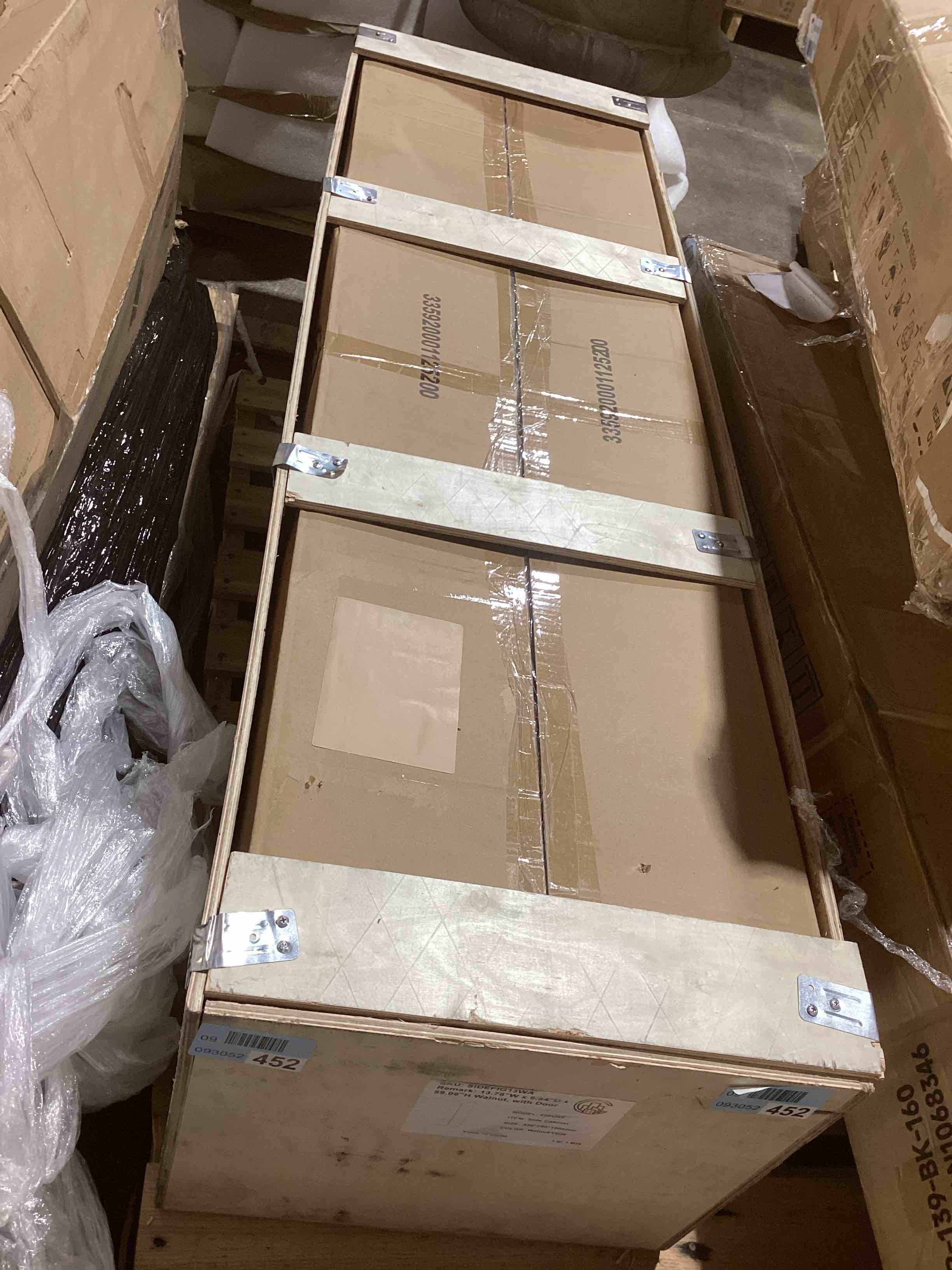 https://s3.amazonaws.com/lotting-images-prod/bidfta/PNK3567404_1779810042324.jpeg