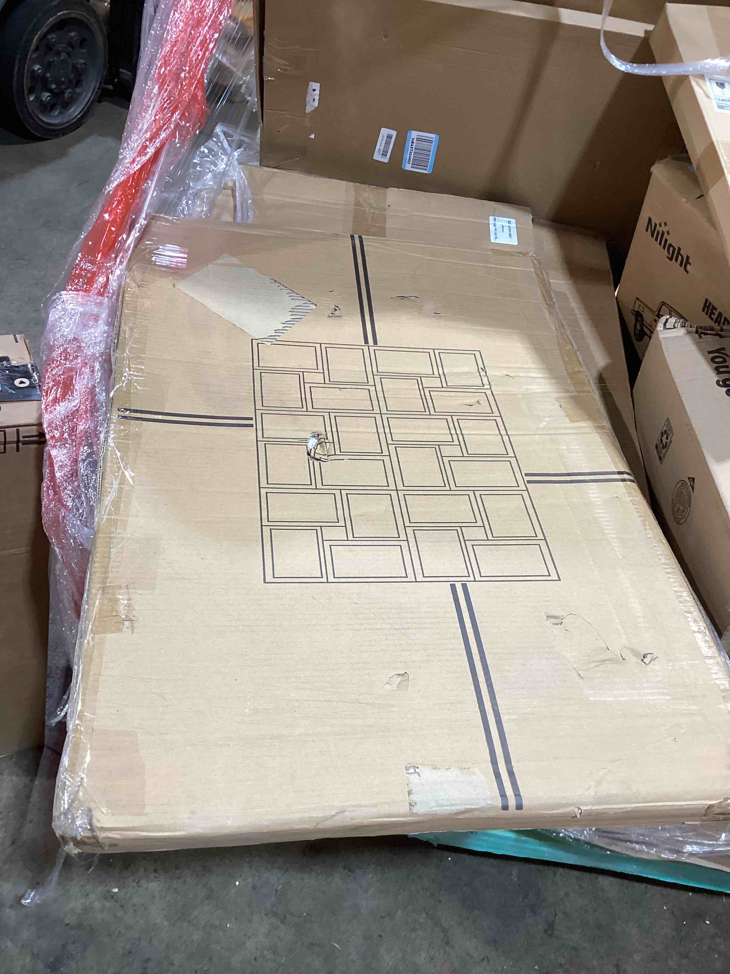 https://s3.amazonaws.com/lotting-images-prod/bidfta/PNK3567474_1779909458320.jpeg