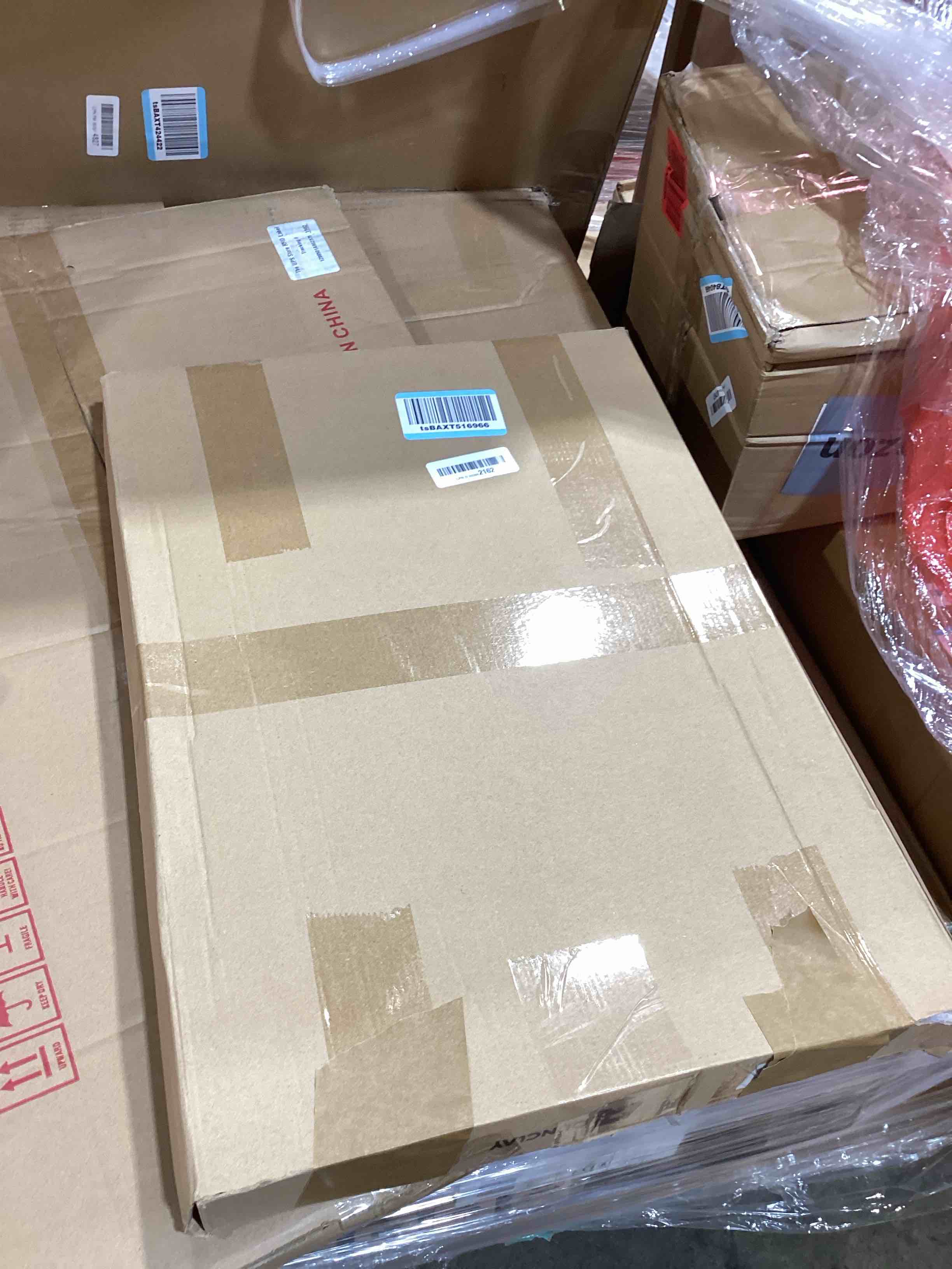 https://s3.amazonaws.com/lotting-images-prod/bidfta/PNK3567479_1779910543655.jpeg