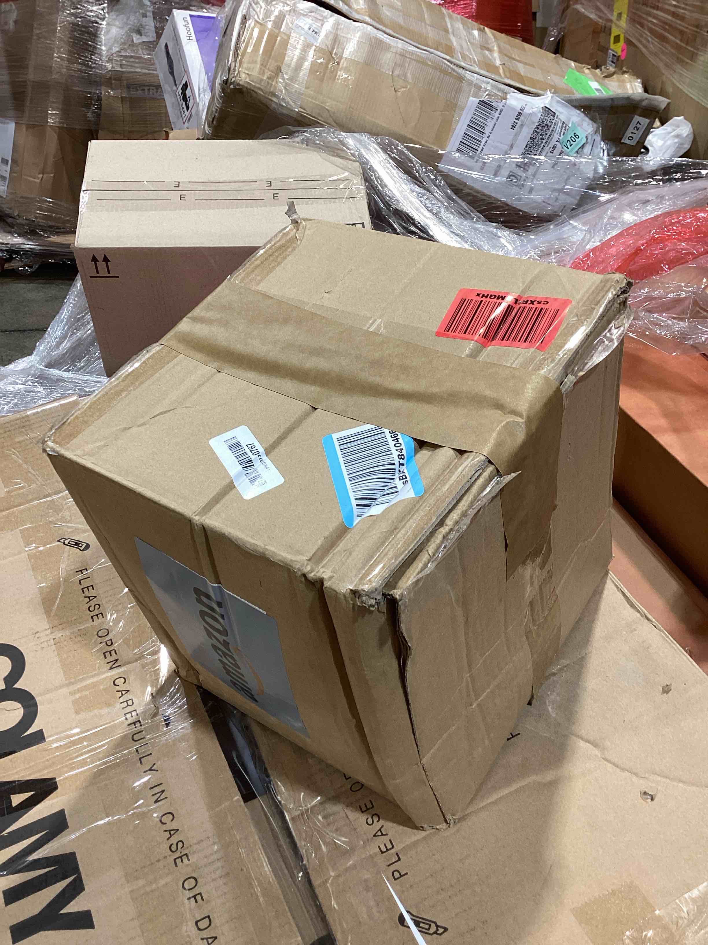 https://s3.amazonaws.com/lotting-images-prod/bidfta/PNK3567485_1779911374260.jpeg