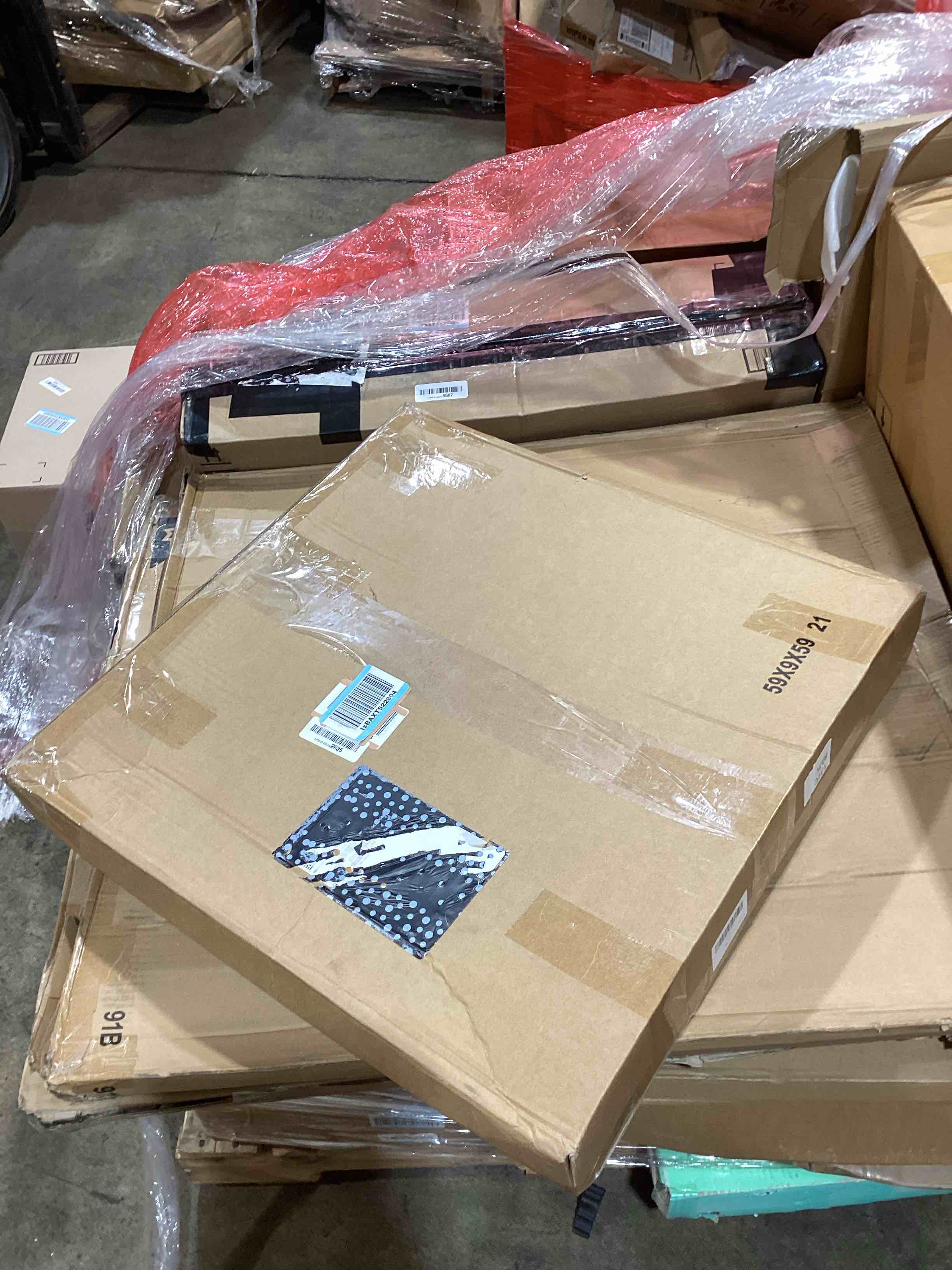 https://s3.amazonaws.com/lotting-images-prod/bidfta/PNK3567488_1779912037778.jpeg