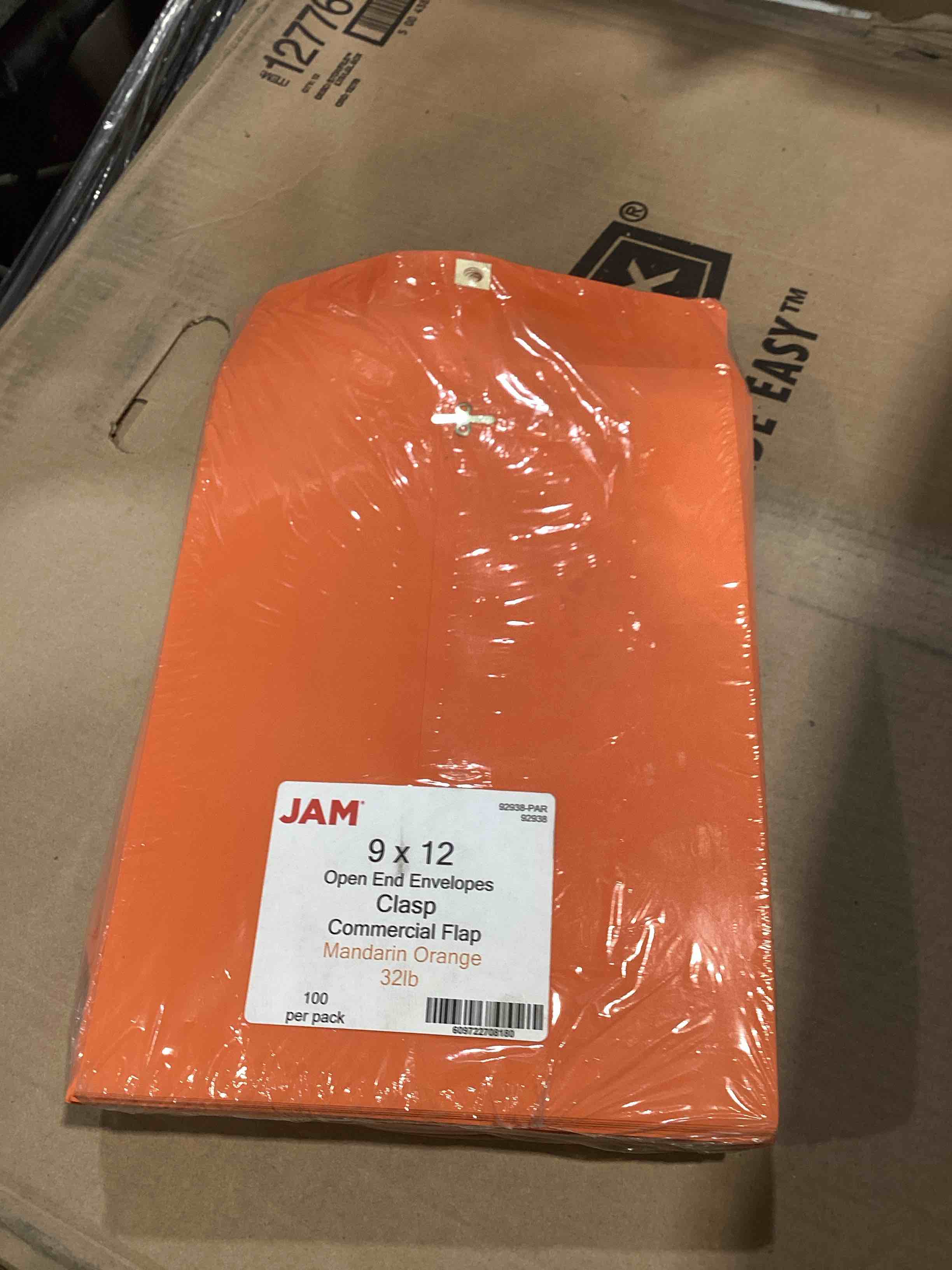 https://s3.amazonaws.com/lotting-images-prod/bidfta/PNK3567909_1780667467706.jpeg
