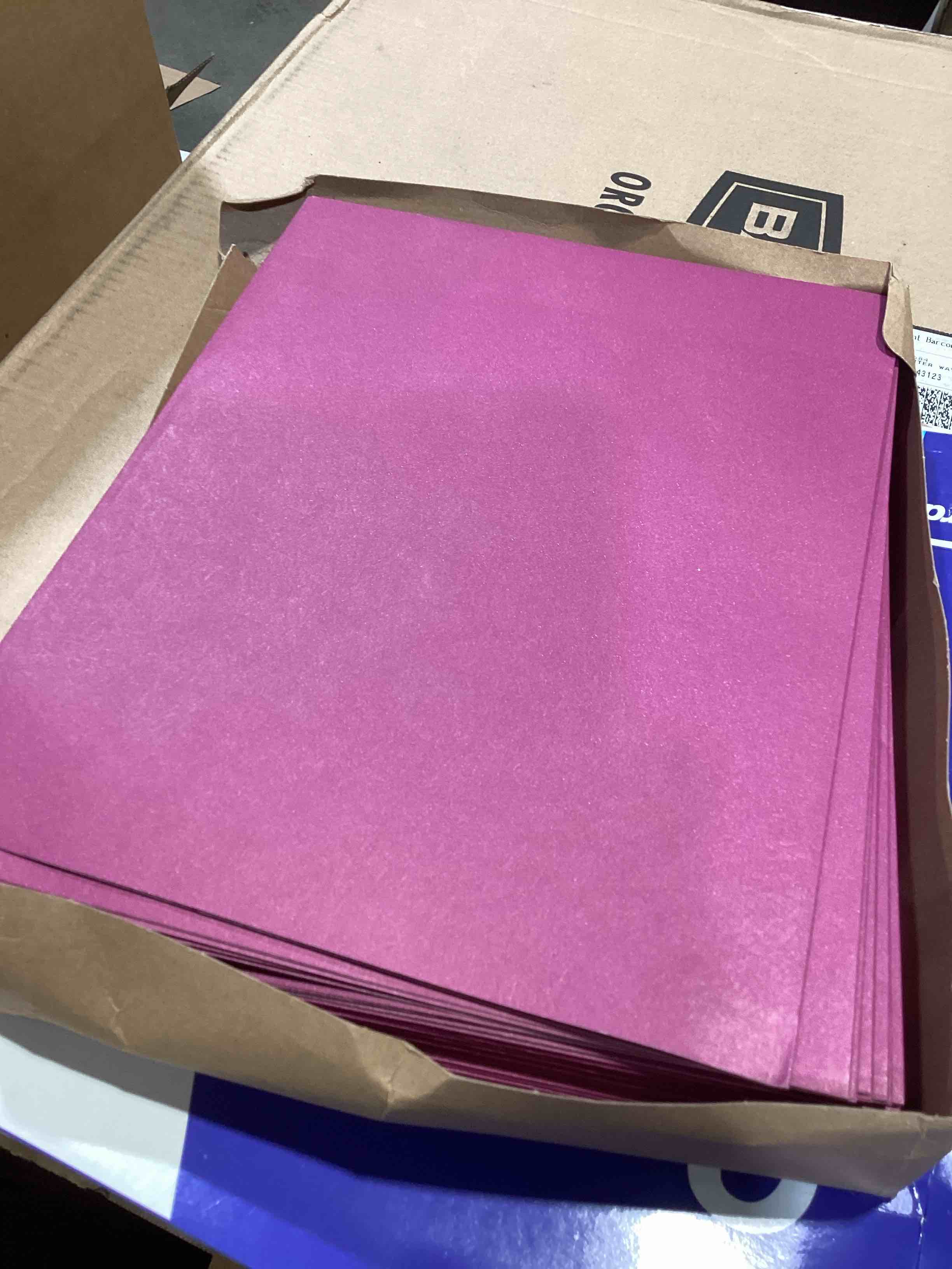 https://s3.amazonaws.com/lotting-images-prod/bidfta/PNK3567931_1780671891548.jpeg