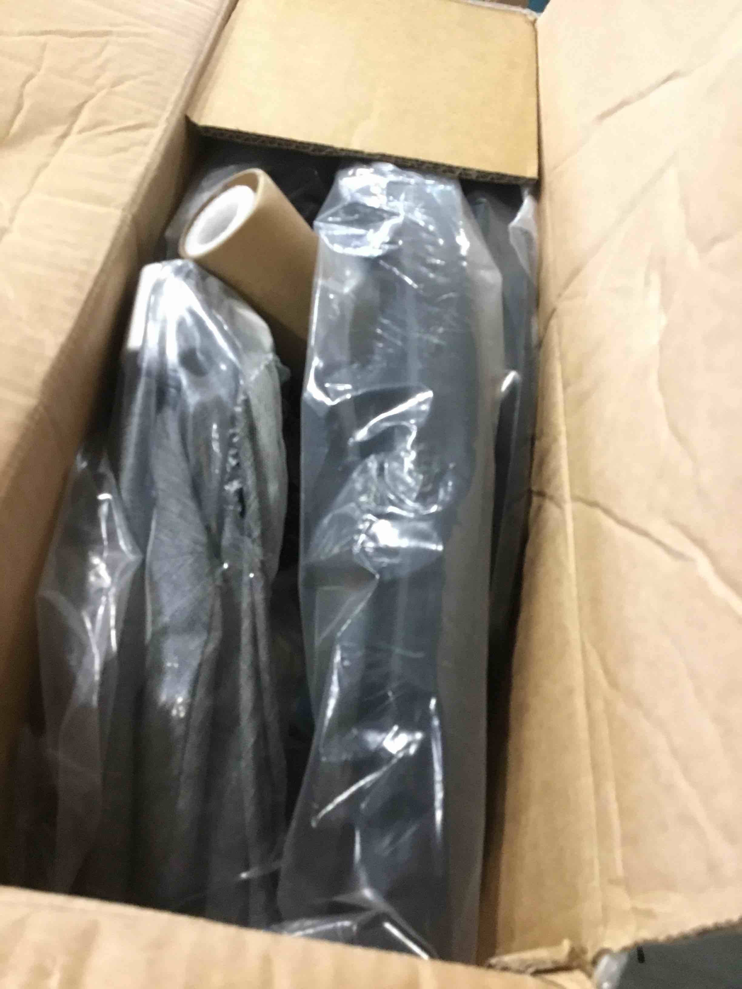 https://s3.amazonaws.com/lotting-images-prod/bidfta/PNK3568270_1749819008437.jpeg