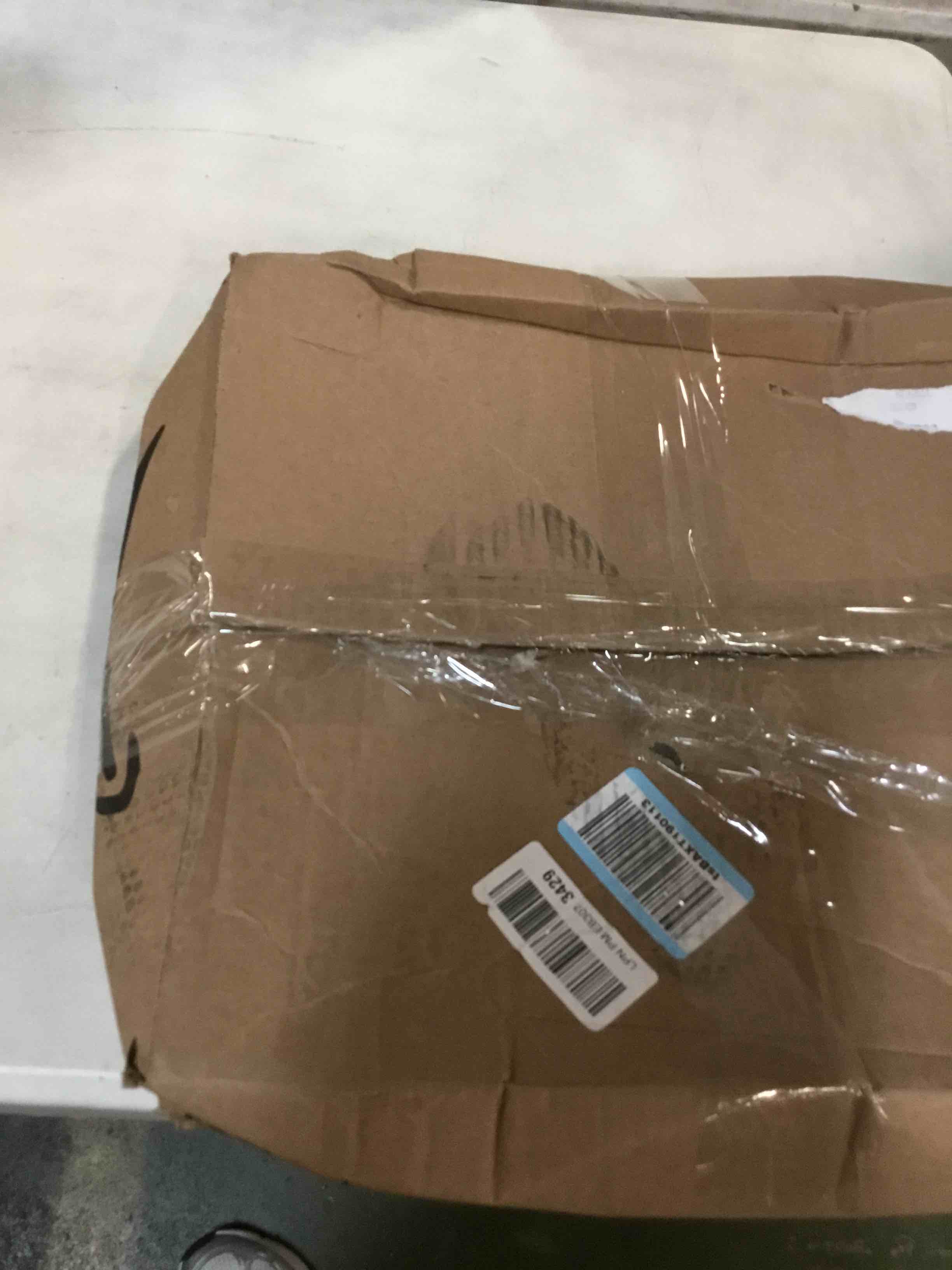 https://s3.amazonaws.com/lotting-images-prod/bidfta/PNK3568473_1749901936927.jpeg