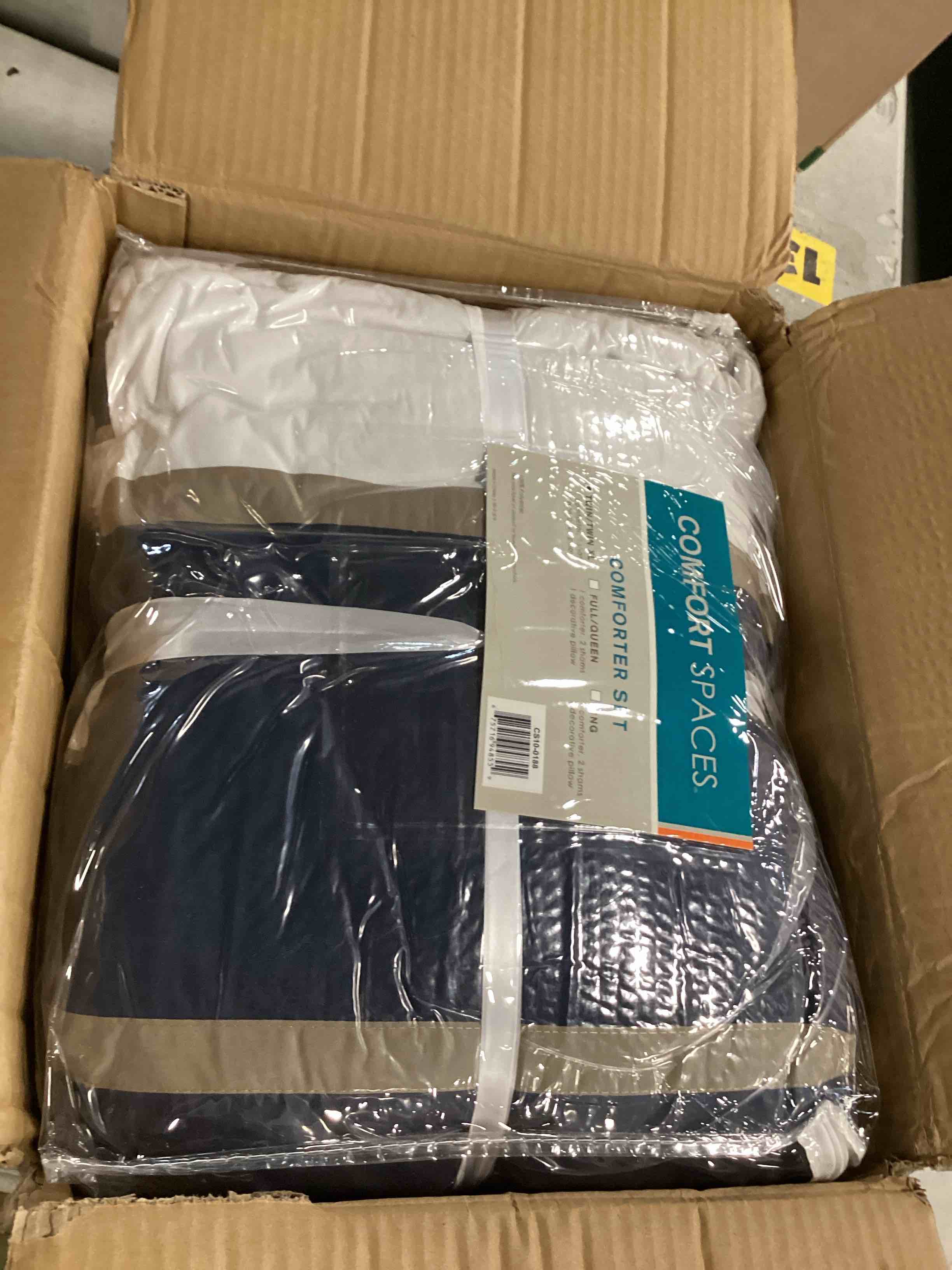 https://s3.amazonaws.com/lotting-images-prod/bidfta/PNK3568700_1750087256384.jpeg