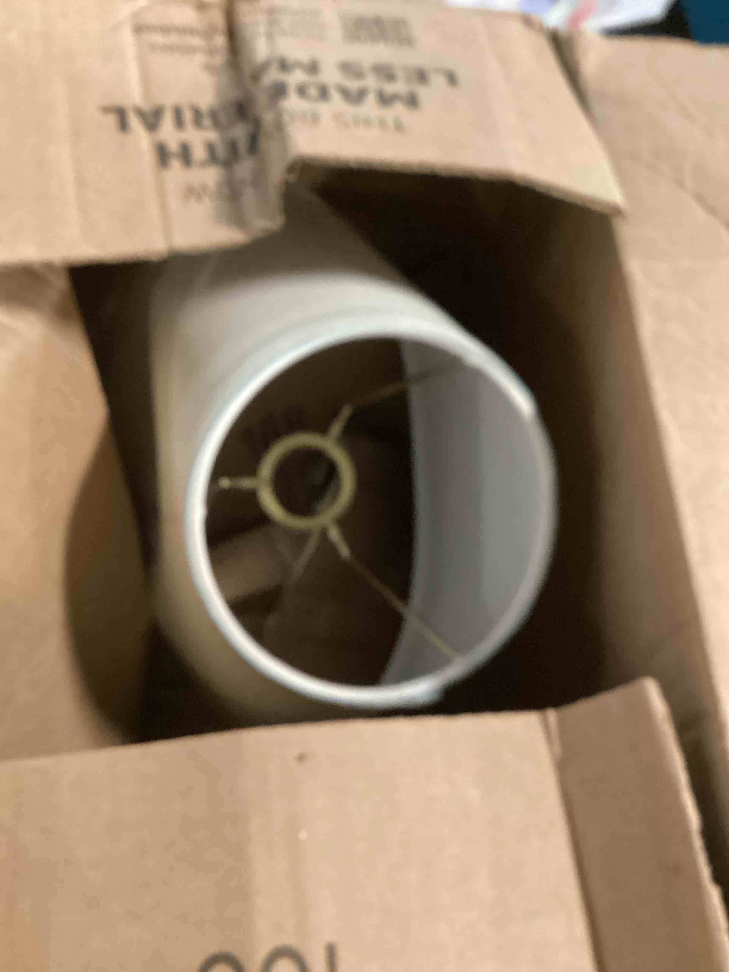 https://s3.amazonaws.com/lotting-images-prod/bidfta/PNK3568948_1750165925087.jpeg