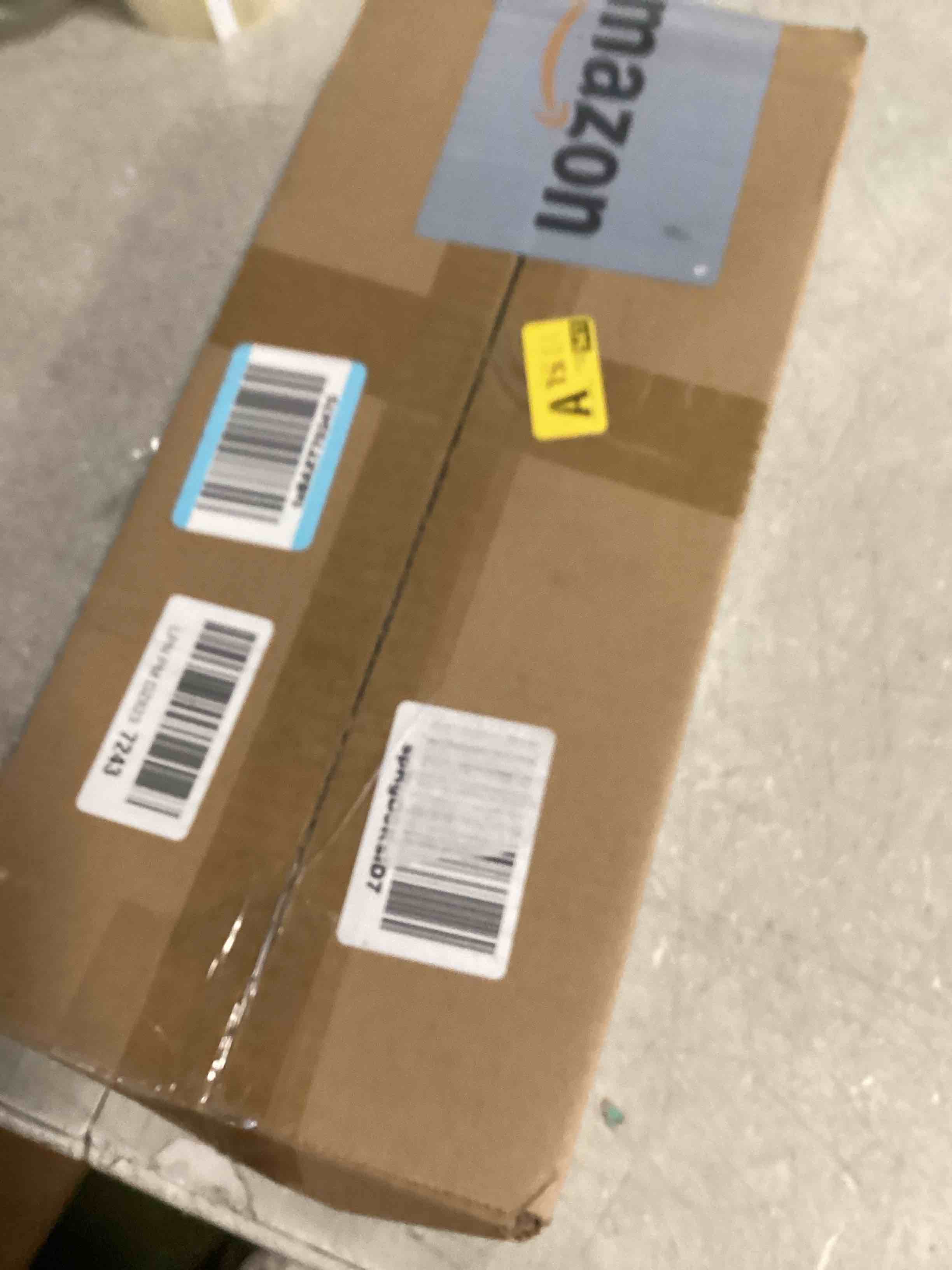 https://s3.amazonaws.com/lotting-images-prod/bidfta/PNK3568966_1750167377968.jpeg