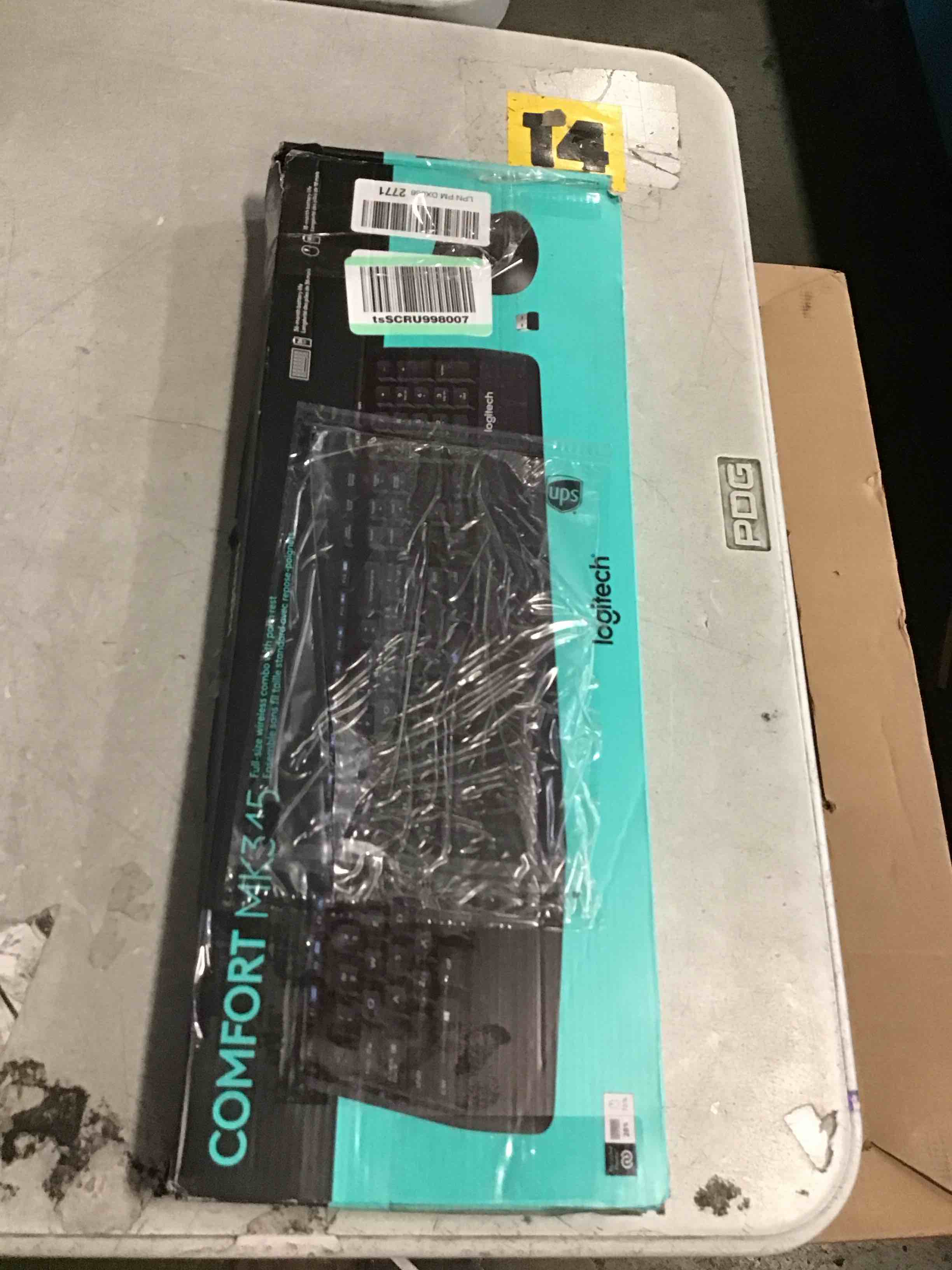 https://s3.amazonaws.com/lotting-images-prod/bidfta/PNK3569083_1750183743607.jpeg