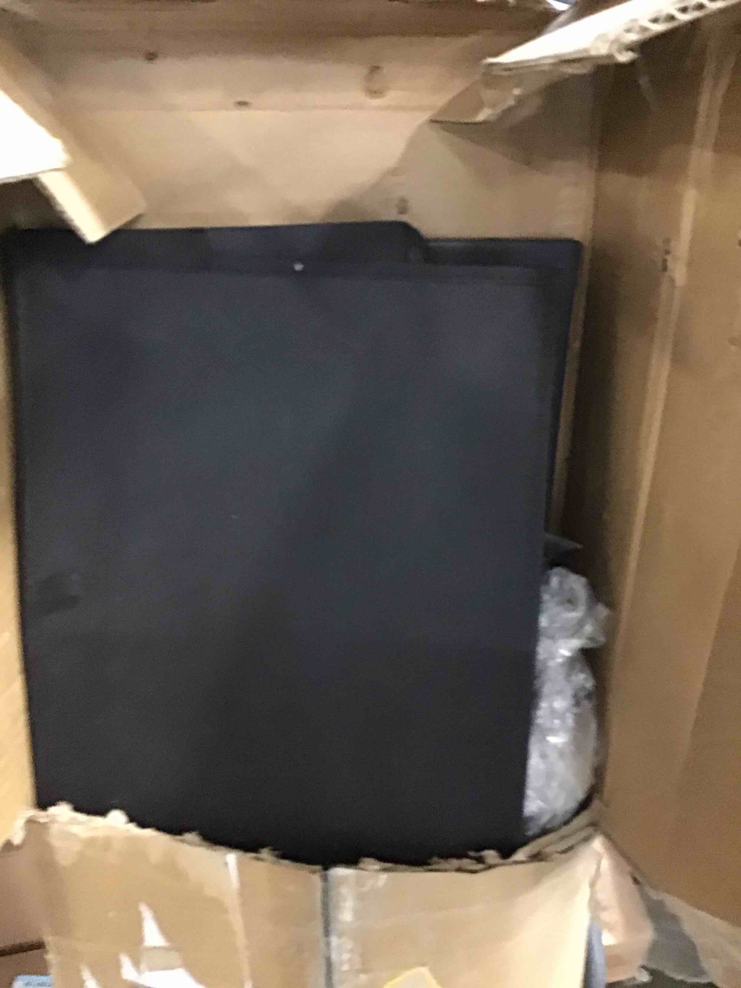 https://s3.amazonaws.com/lotting-images-prod/bidfta/PNK3569094_1750184521477.jpeg