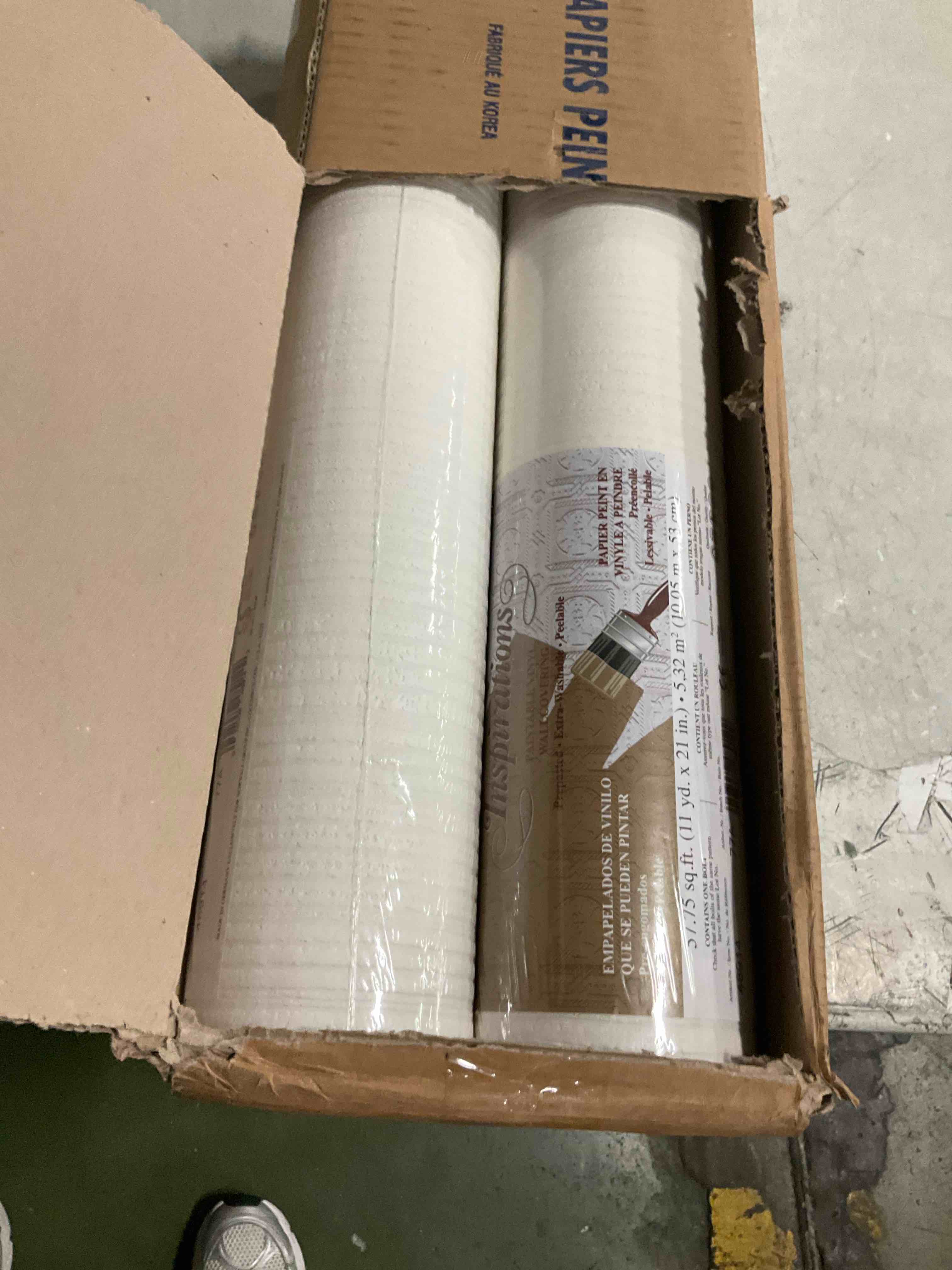 https://s3.amazonaws.com/lotting-images-prod/bidfta/PNK3569103_1750248816208.jpeg