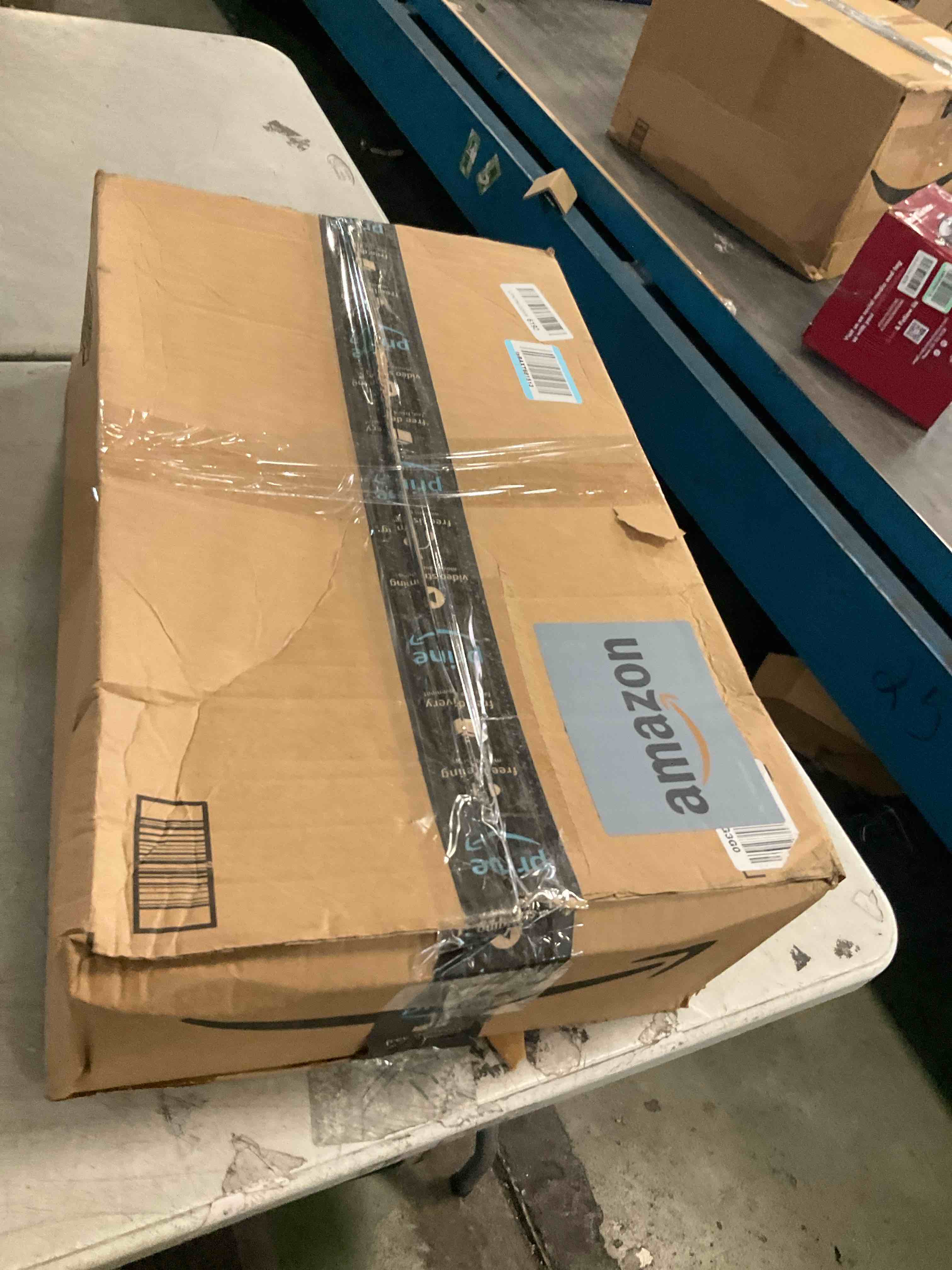 https://s3.amazonaws.com/lotting-images-prod/bidfta/PNK3569249_1750264577747.jpeg