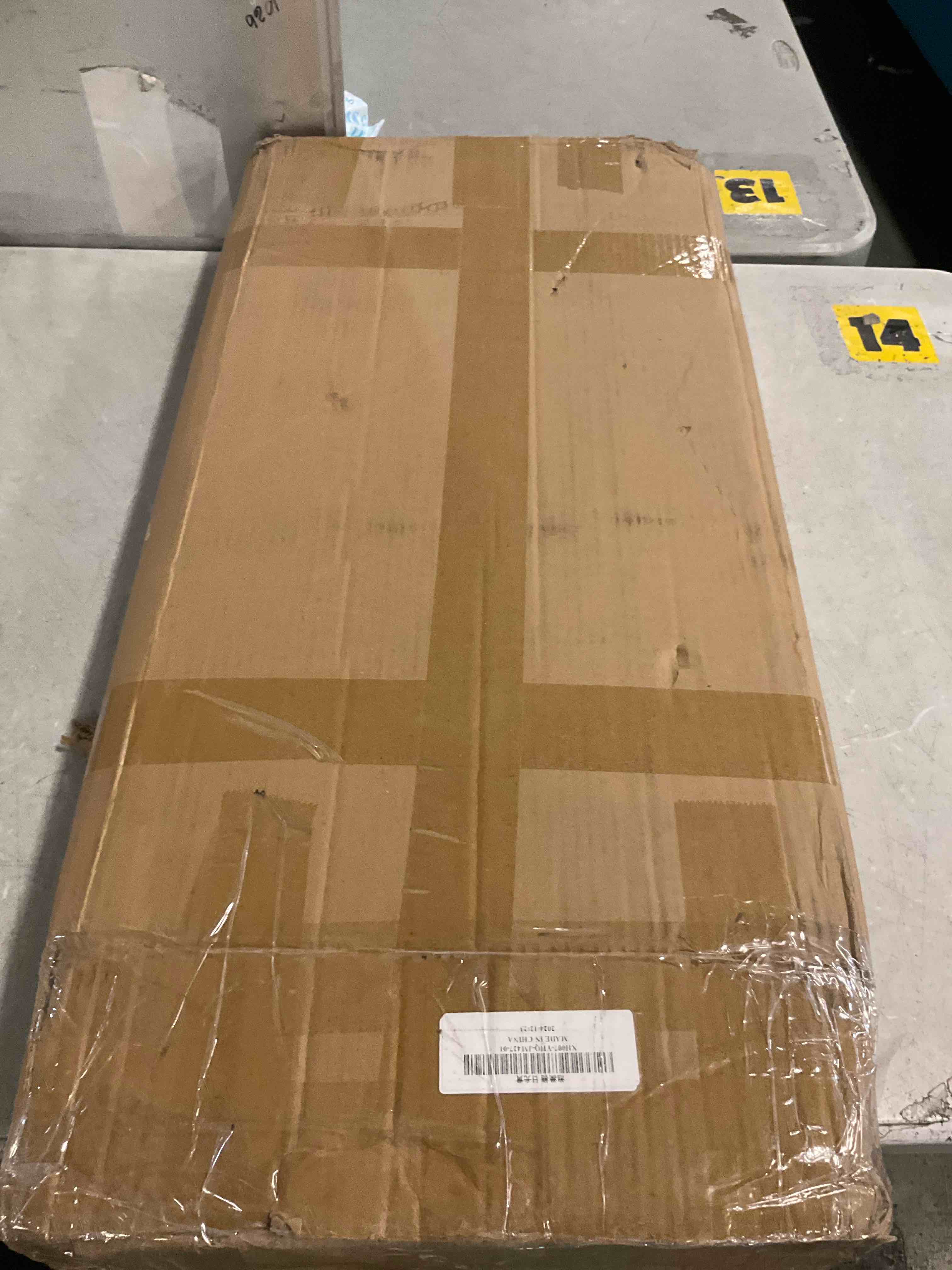 https://s3.amazonaws.com/lotting-images-prod/bidfta/PNK3569255_1750267631562.jpeg