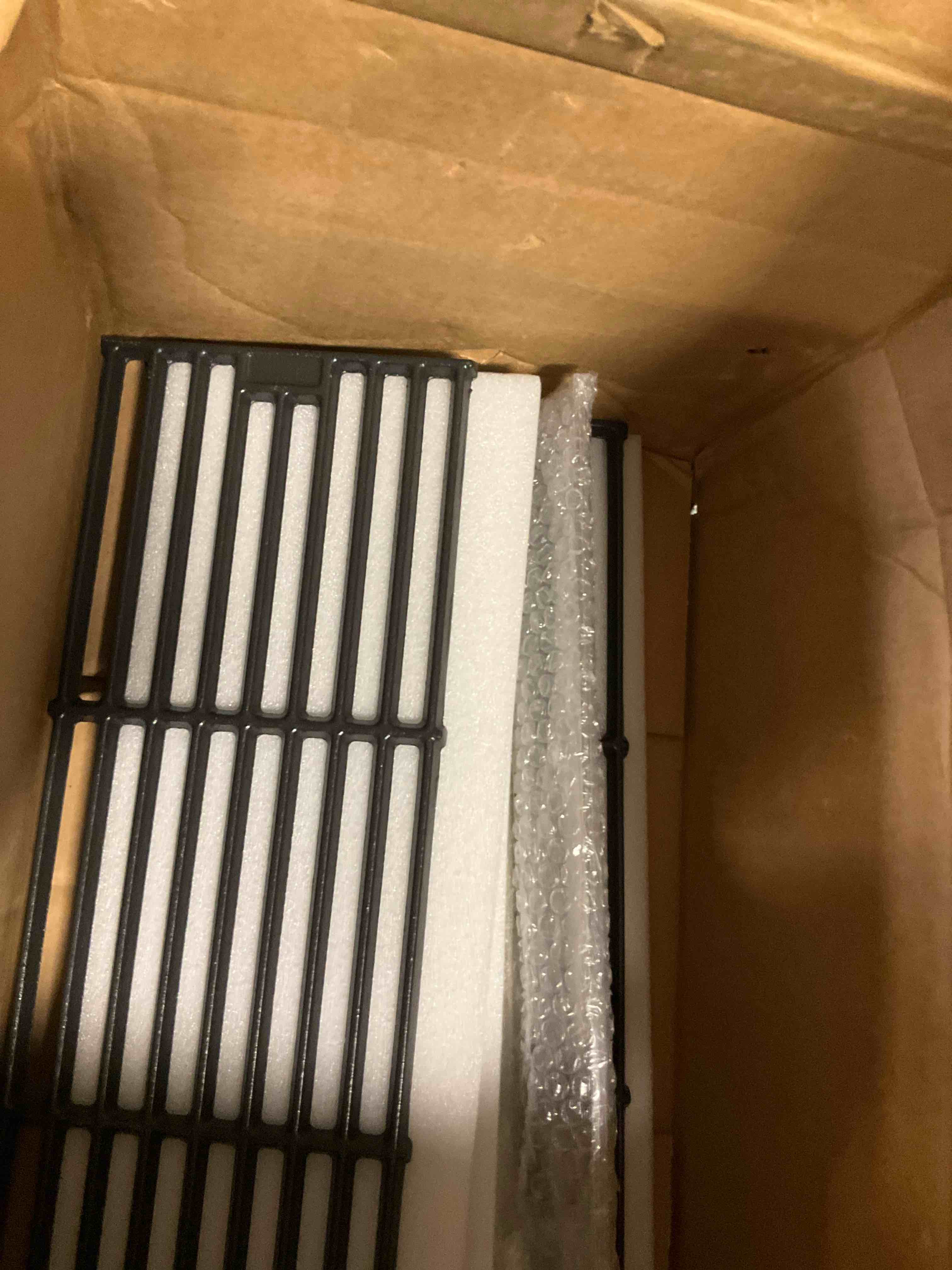https://s3.amazonaws.com/lotting-images-prod/bidfta/PNK3569419_1750350130611.jpeg