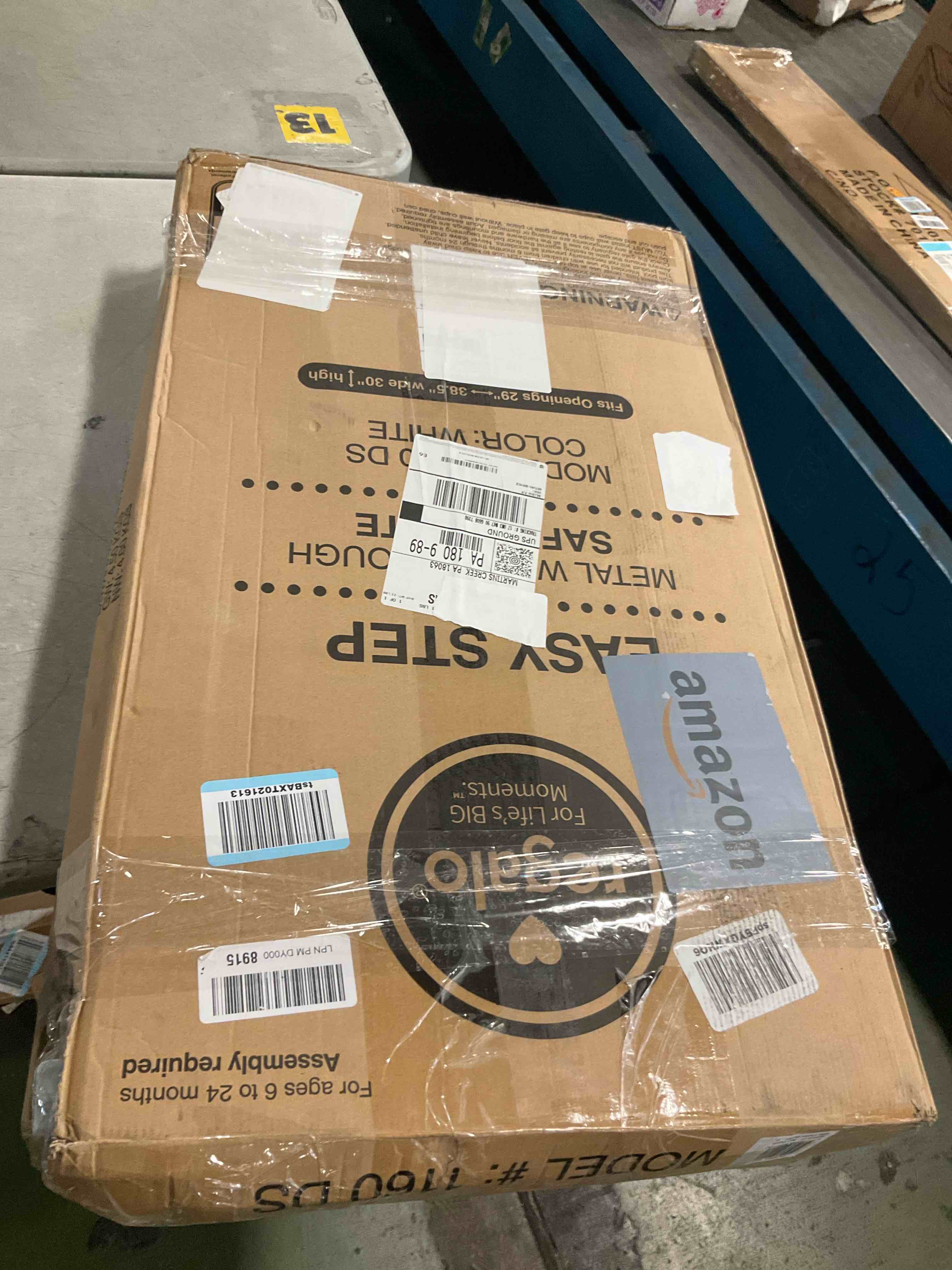 https://s3.amazonaws.com/lotting-images-prod/bidfta/PNK3569442_1750354745732.jpeg