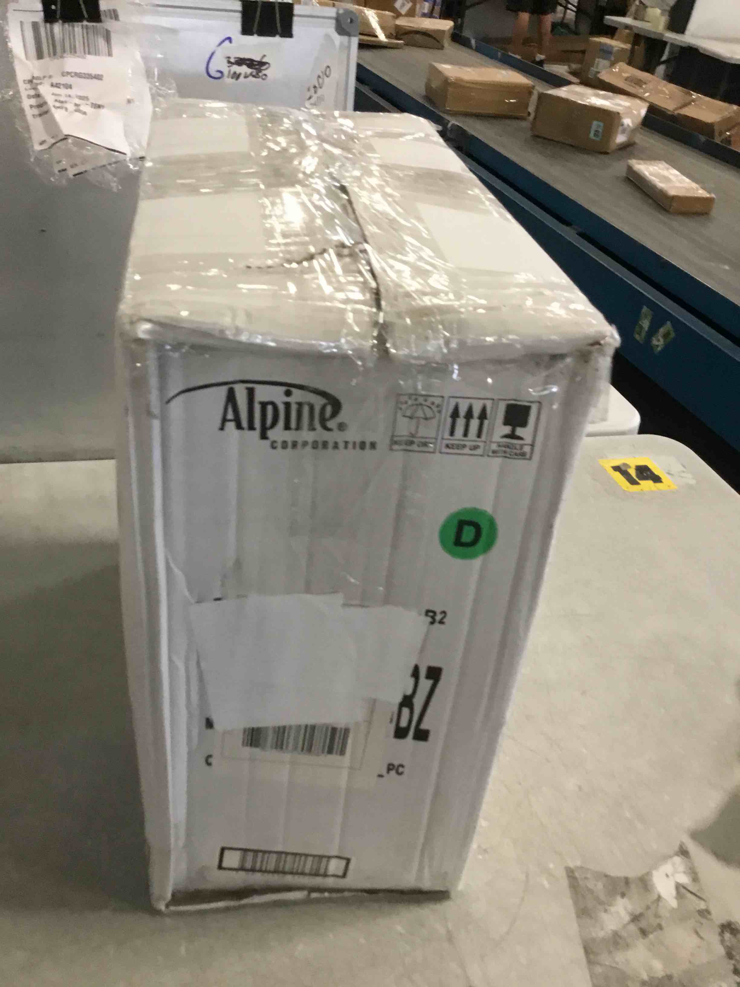 https://s3.amazonaws.com/lotting-images-prod/bidfta/PNK3569785_1750516905093.jpeg