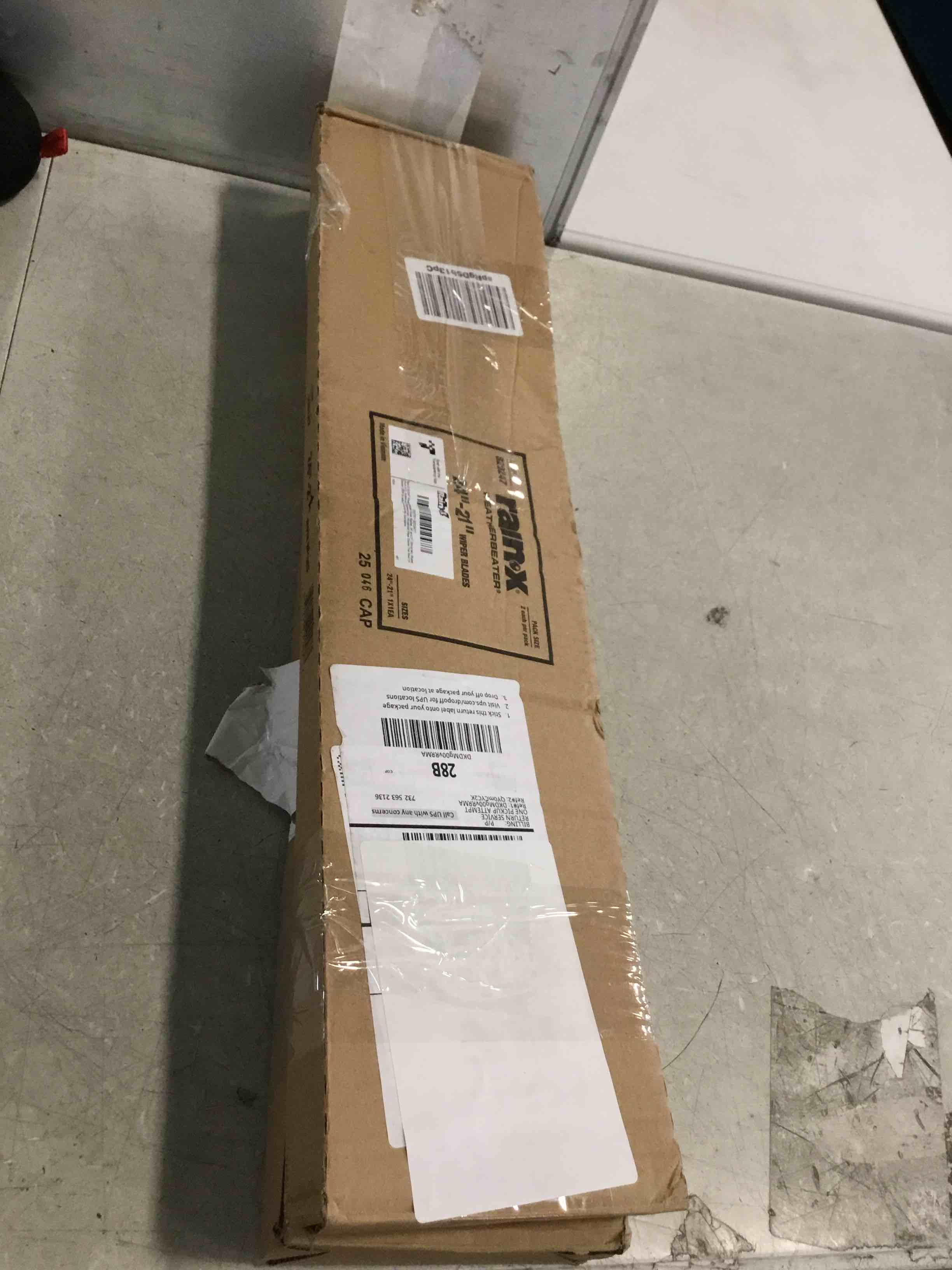 https://s3.amazonaws.com/lotting-images-prod/bidfta/PNK3569797_1750517996712.jpeg