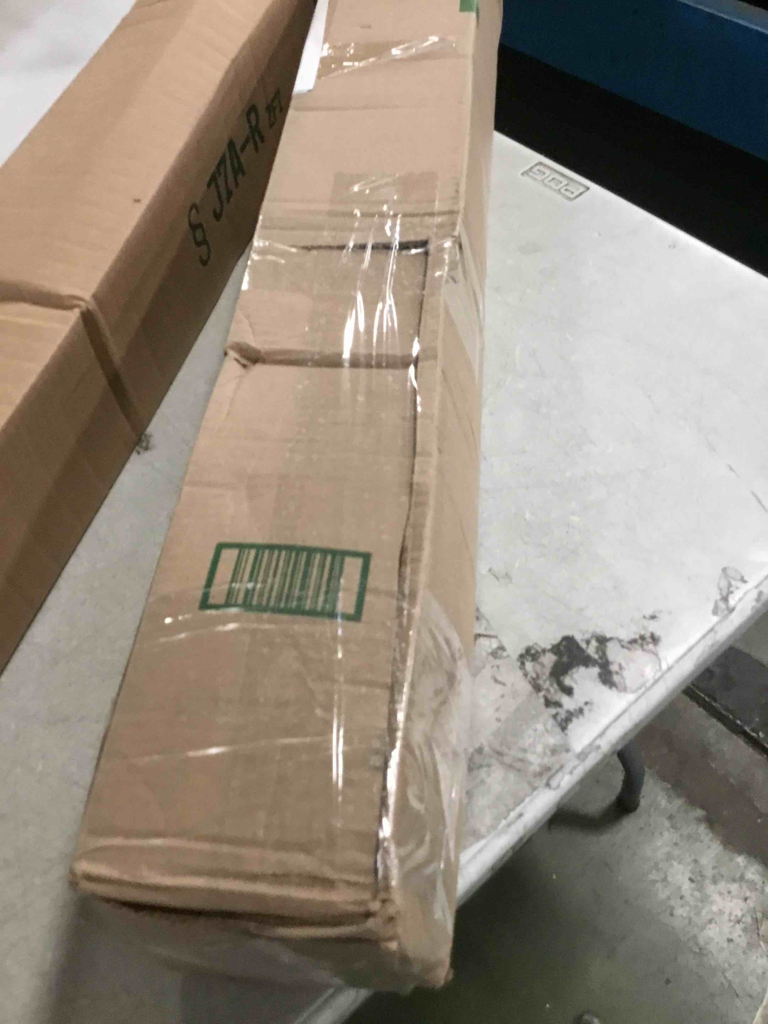 https://s3.amazonaws.com/lotting-images-prod/bidfta/PNK3569872_1750531121347.jpeg