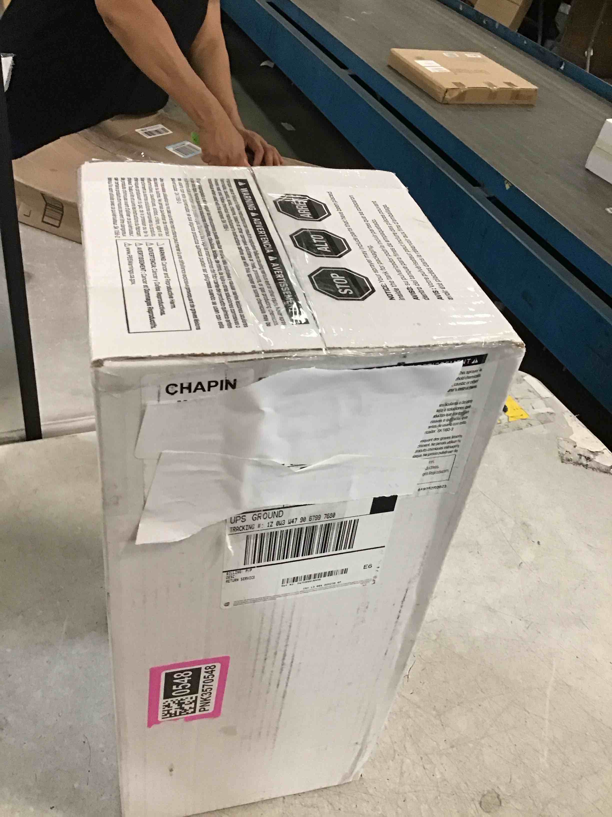 https://s3.amazonaws.com/lotting-images-prod/bidfta/PNK3570548_1750944062995.jpeg