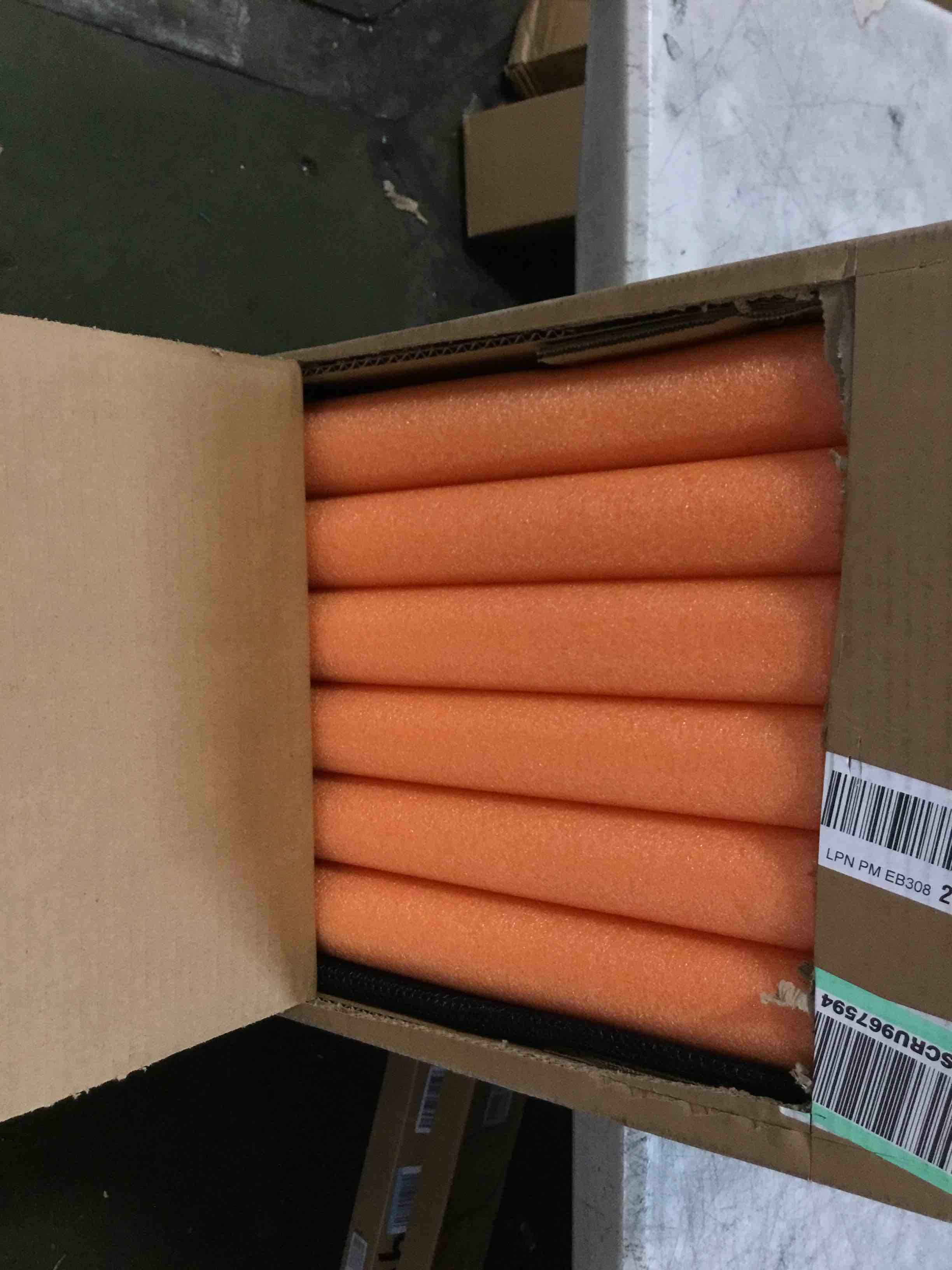 https://s3.amazonaws.com/lotting-images-prod/bidfta/PNK3570770_1751028047474.jpeg