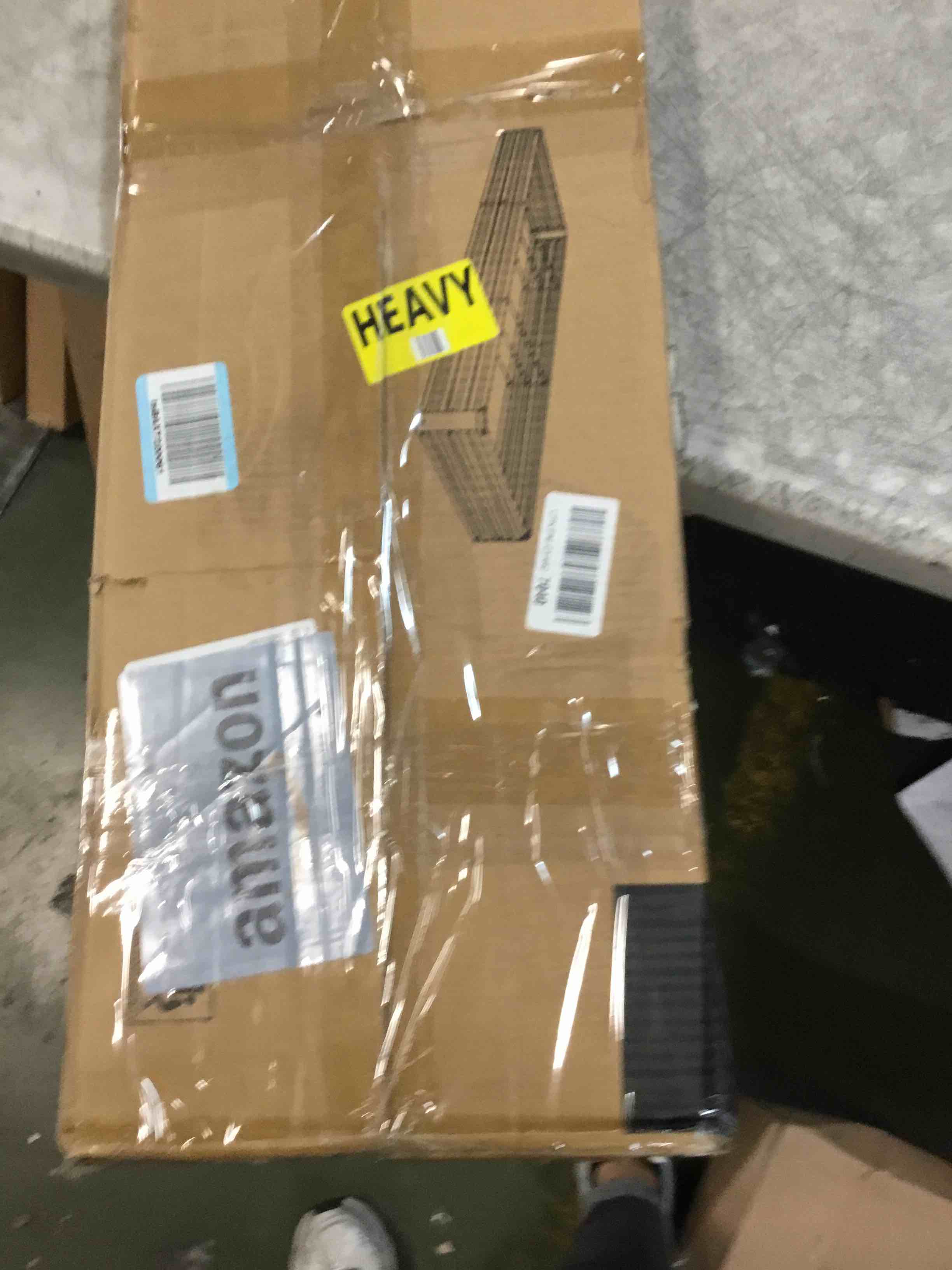 https://s3.amazonaws.com/lotting-images-prod/bidfta/PNK3570828_1751034565363.jpeg