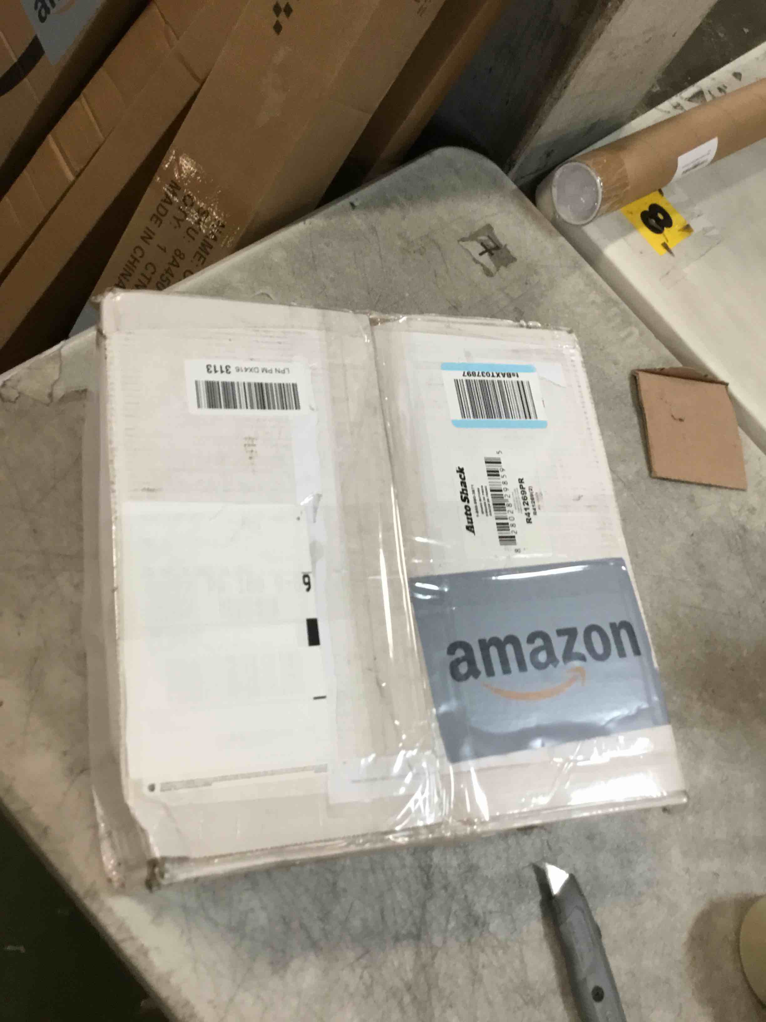 https://s3.amazonaws.com/lotting-images-prod/bidfta/PNK3570829_1751034637344.jpeg